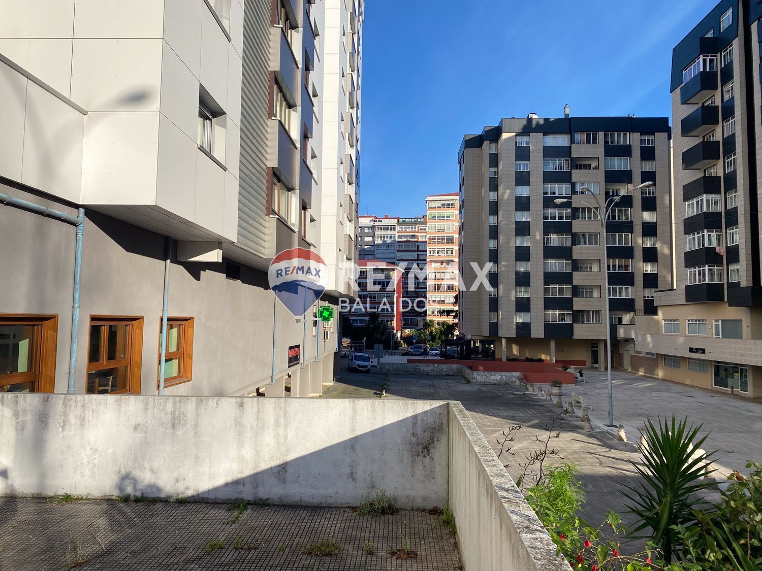 Parking en venta  calle de Castelao, Vigo  1/21