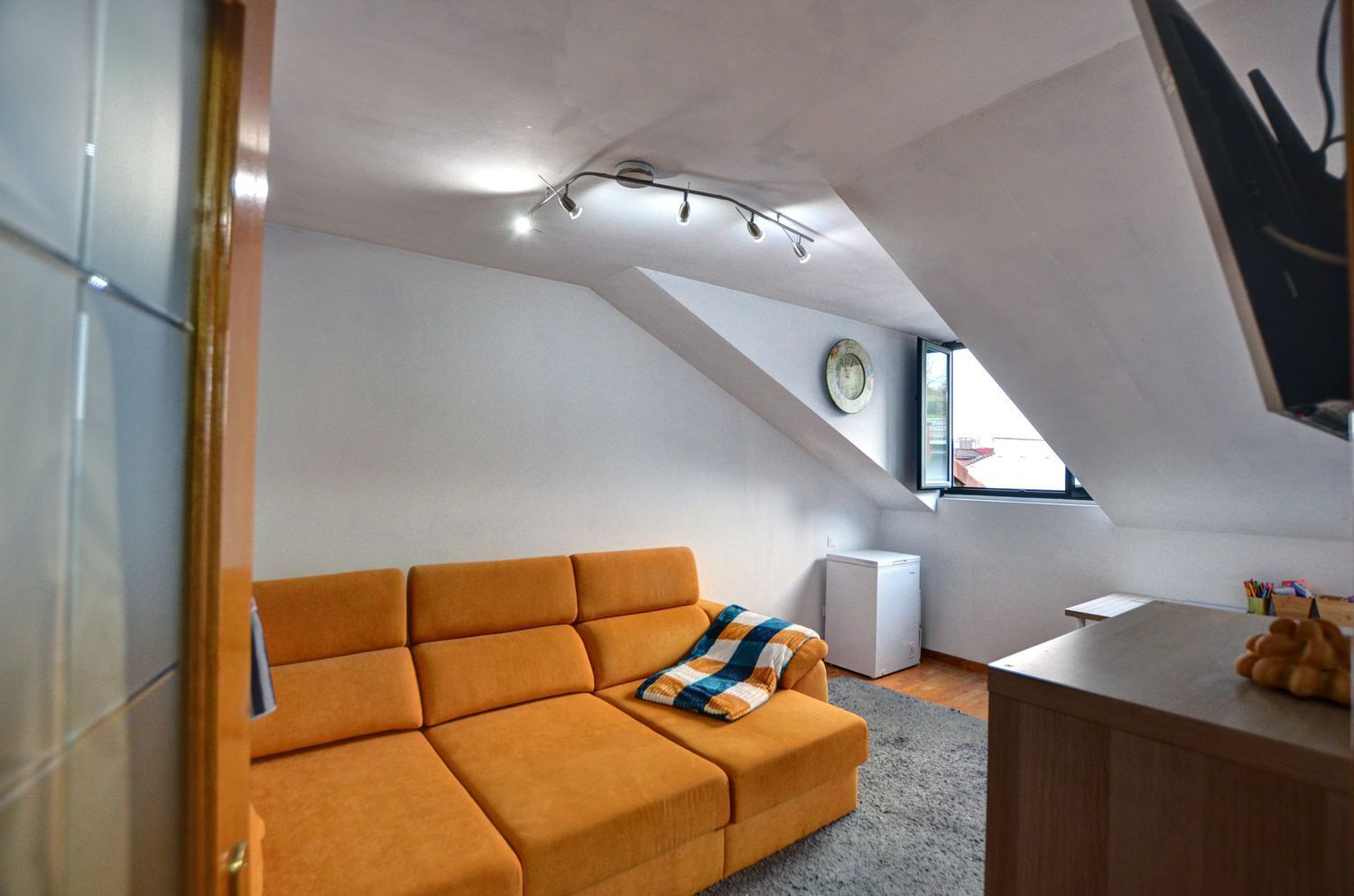 Pisos-Venta-Cangas de OnÃ­s-1973654-Foto-3