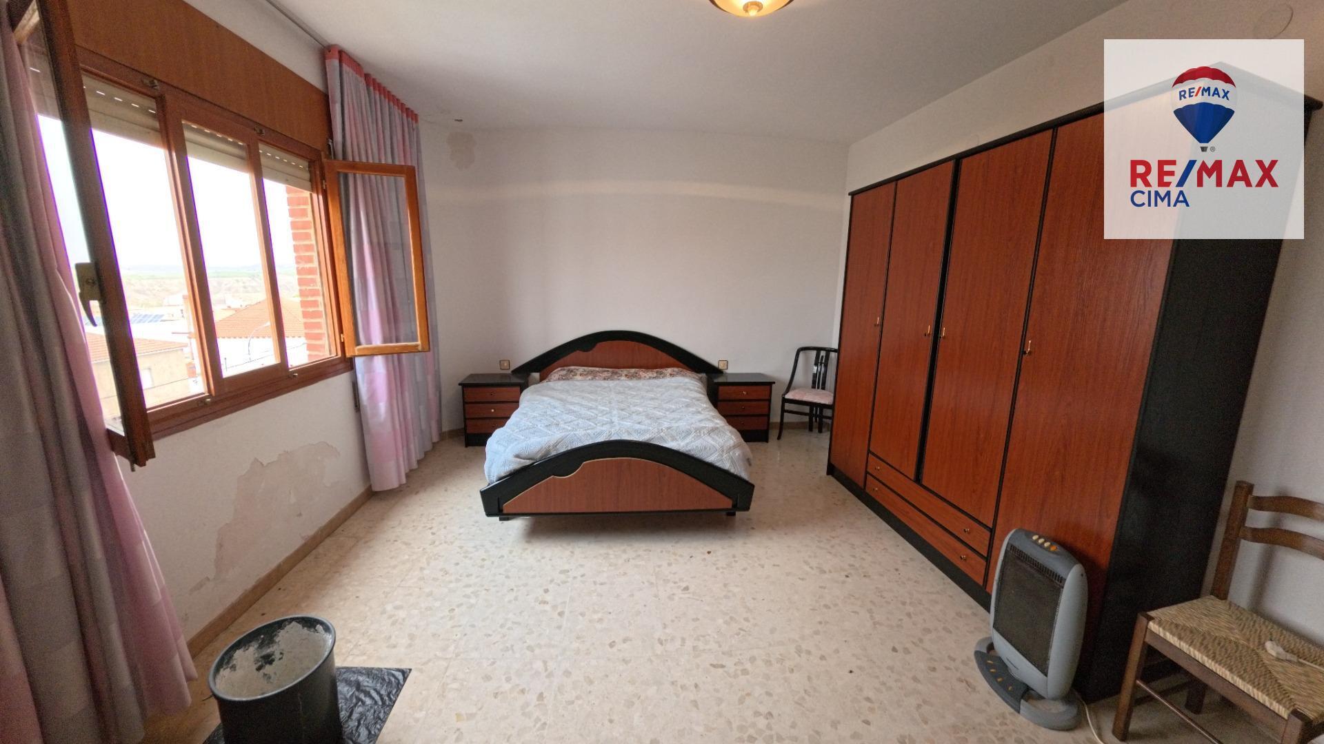 Edificios-Venta-Cortes de Baza-2015668-Foto-18