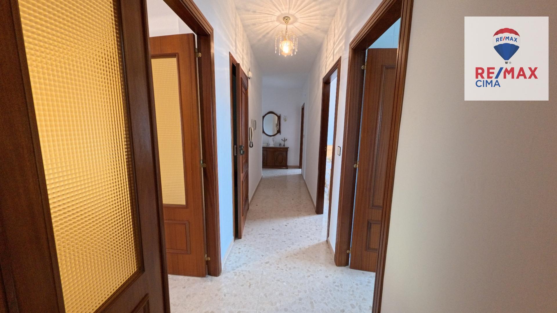 Edificios-Venta-Cortes de Baza-2015668-Foto-23