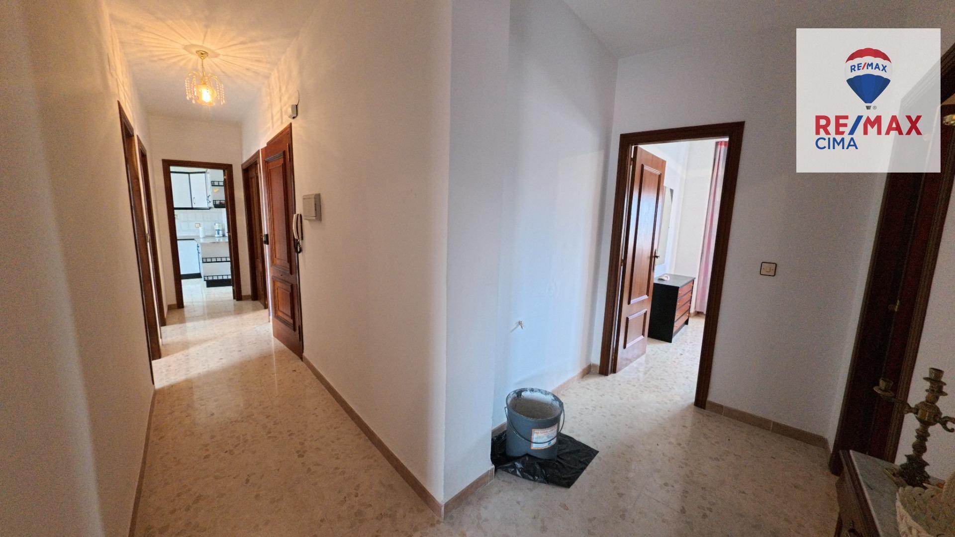 Edificios-Venta-Cortes de Baza-2015668-Foto-24