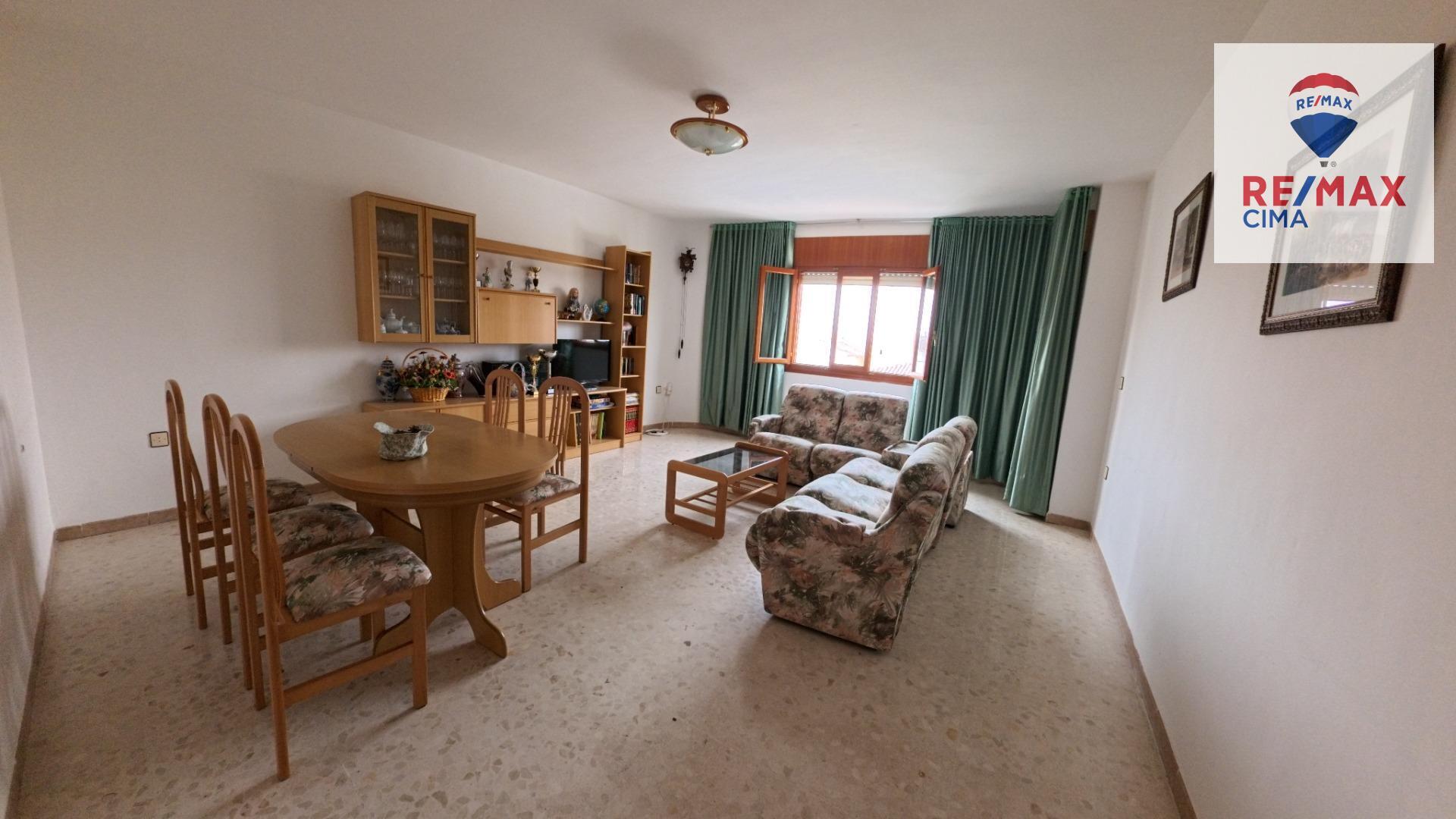 Edificios-Venta-Cortes de Baza-2015668-Foto-27