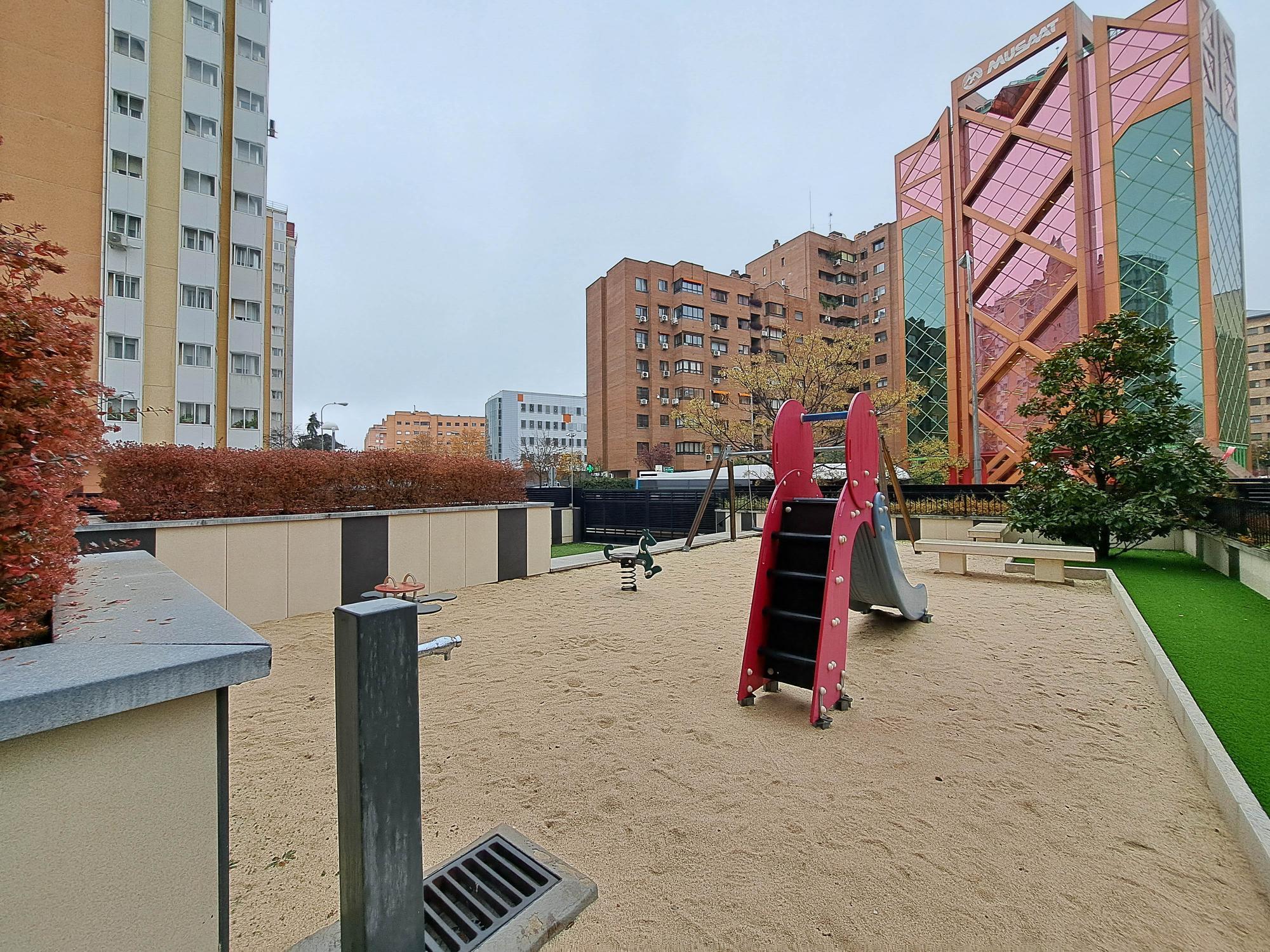 Pisos-Venta-Madrid-2015719-Foto-2