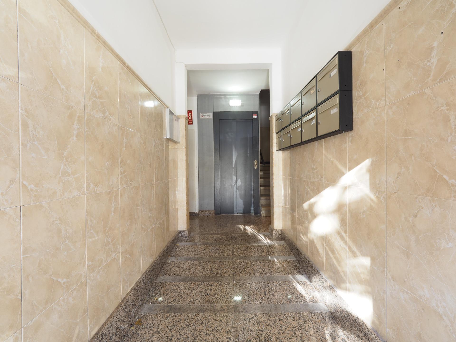 Pisos-Venta-Figueres-2016101-Foto-3