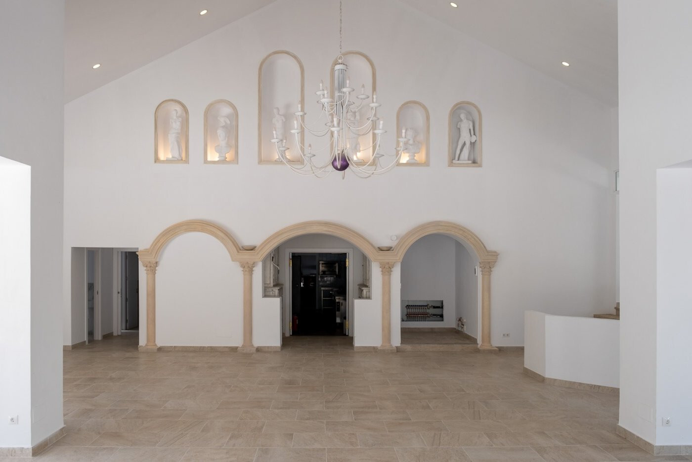 Locales-Venta-Estepona-1830426-Foto-8