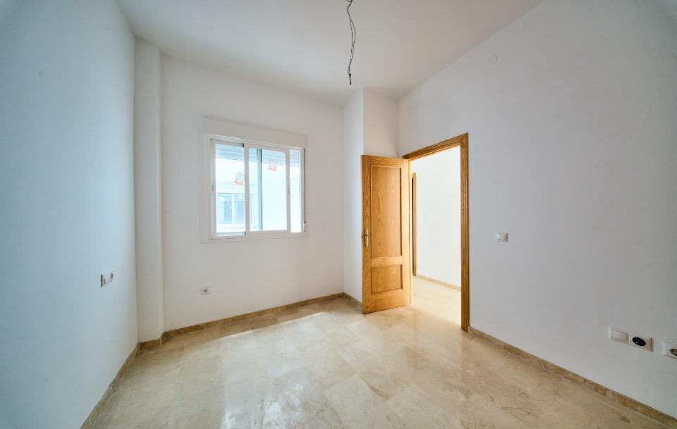 Pisos-Venta-AgrÃ³n-2086526-Foto-4