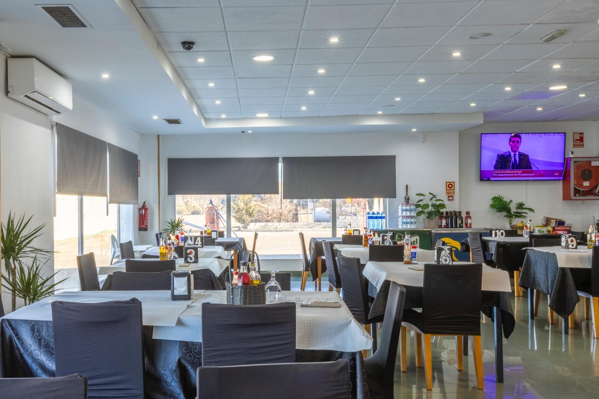 HOTEL RESTAURANTE DE AUTOVIA DE ALTO RENDIMIENTO