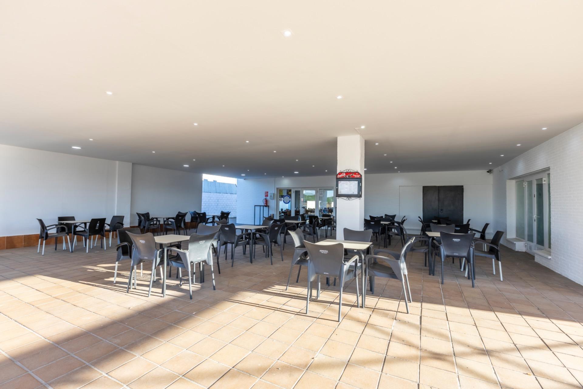 HOTEL RESTAURANTE DE AUTOVIA DE ALTO RENDIMIENTO