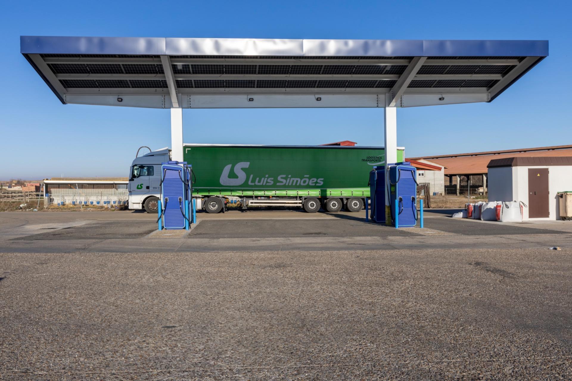 HOTEL RESTAURANTE DE AUTOVIA DE ALTO RENDIMIENTO