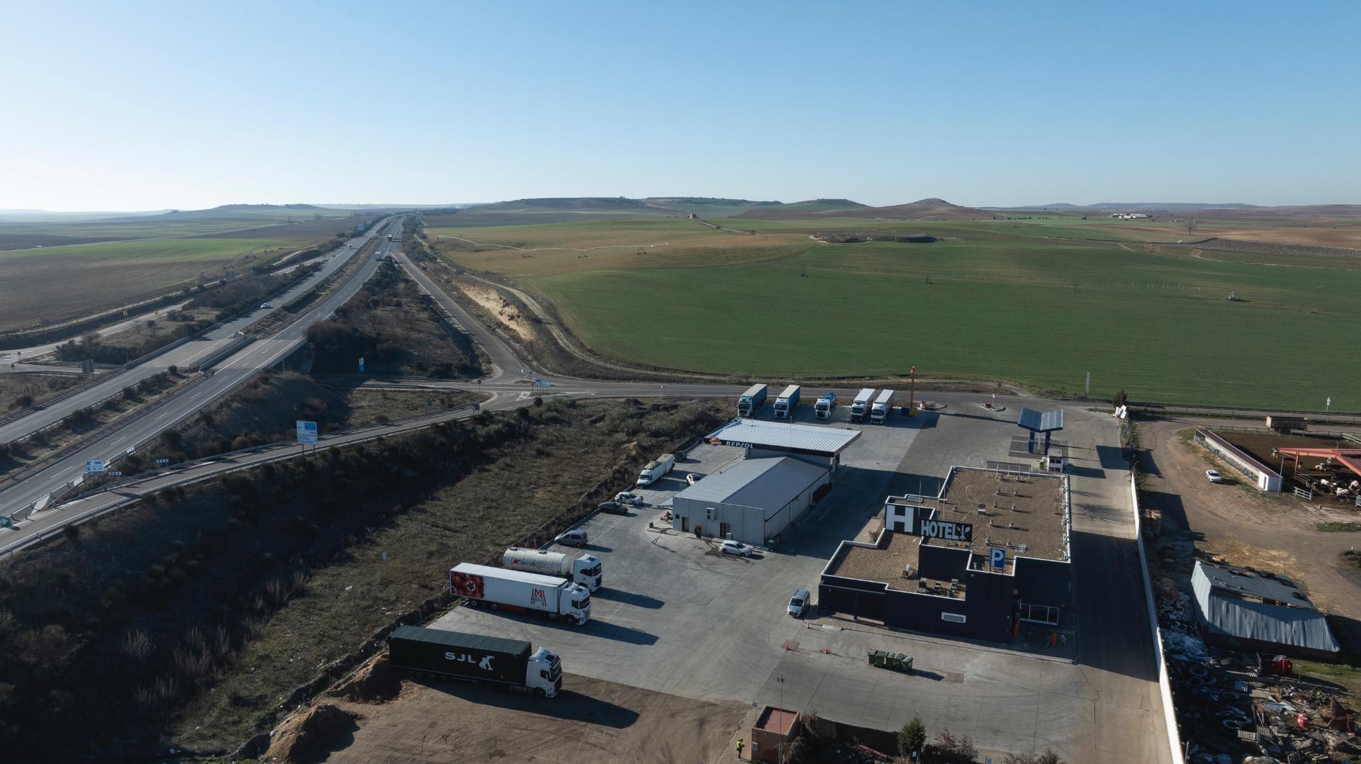 HOTEL RESTAURANTE DE AUTOVIA DE ALTO RENDIMIENTO