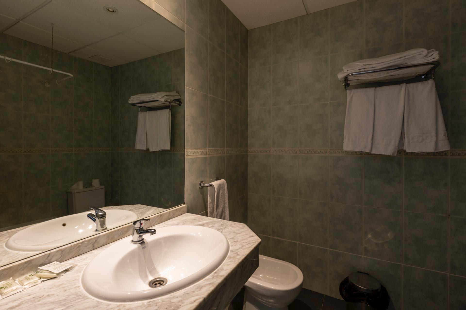 HOTEL RESTAURANTE DE AUTOVIA DE ALTO RENDIMIENTO