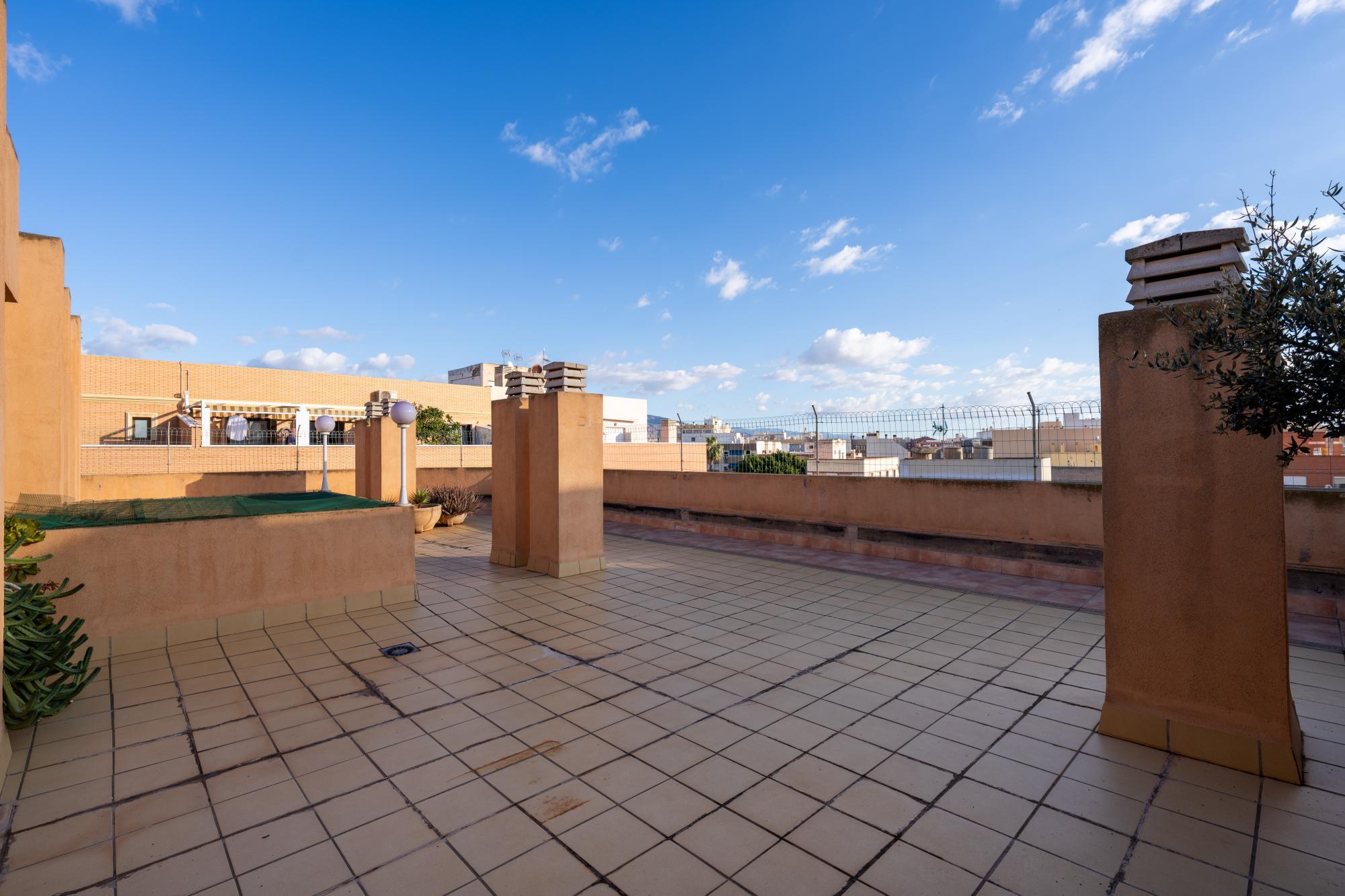 Edificios-Venta-AlmerÃ­a-2016512-Foto-8