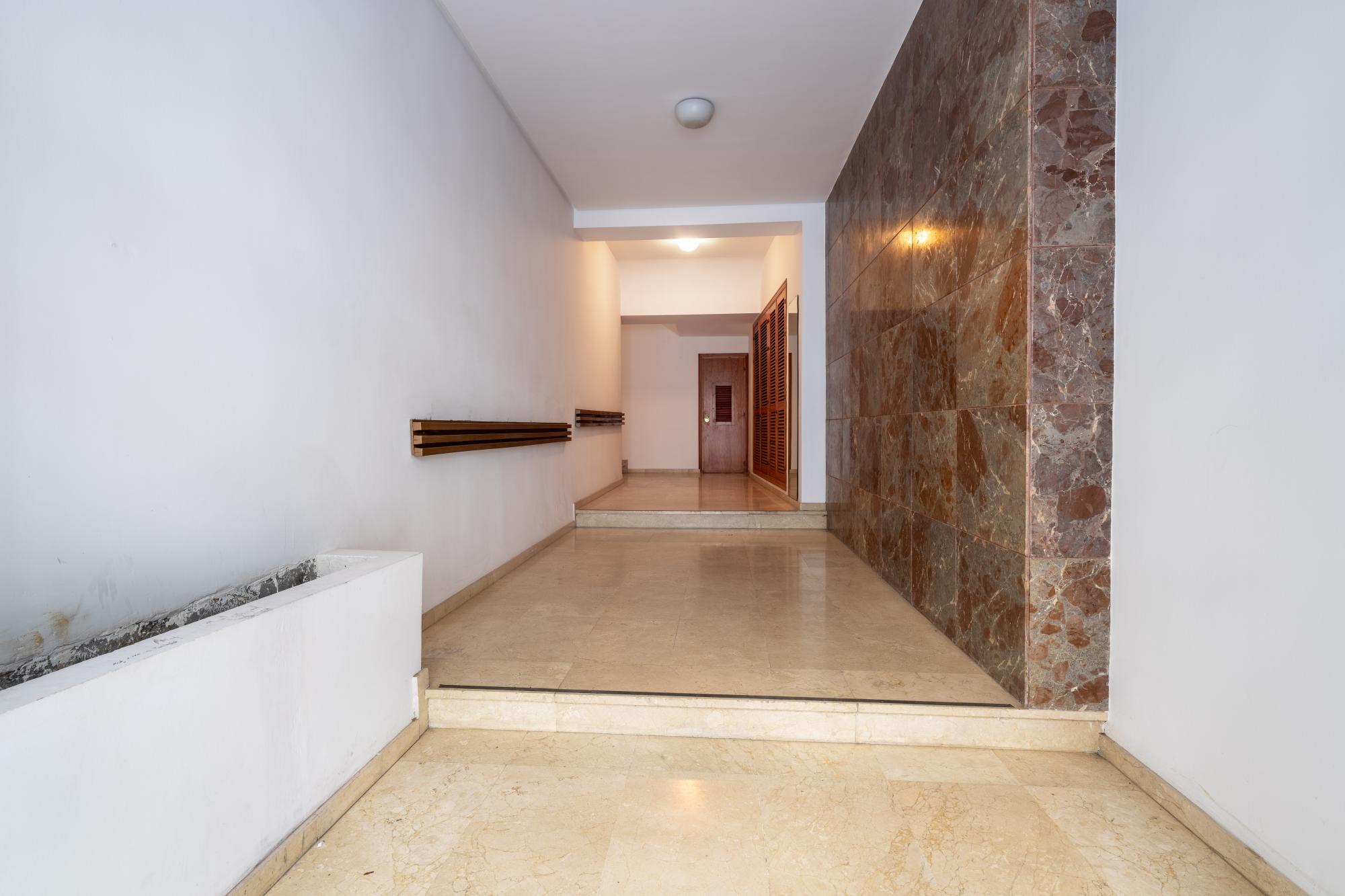 Edificios-Venta-AlmerÃ­a-2016512-Foto-23