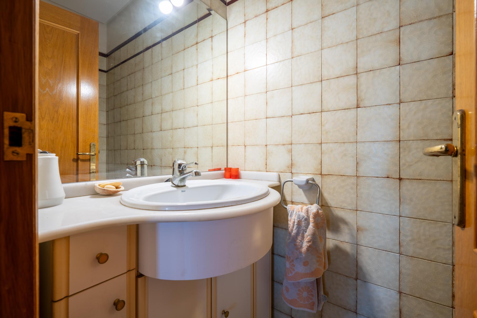 Edificios-Venta-AlmerÃ­a-2016512-Foto-26