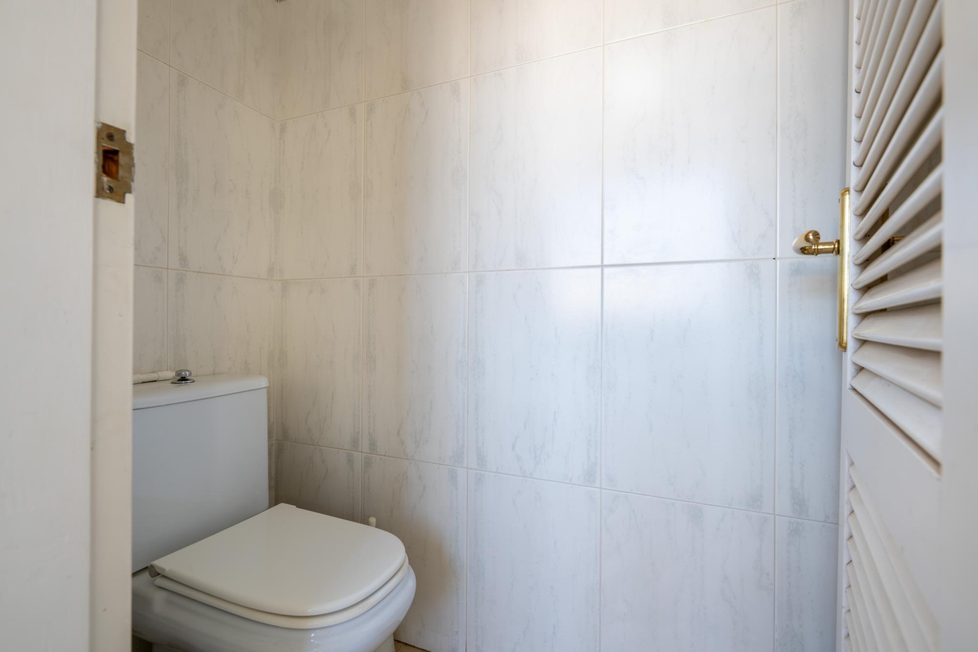 Edificios-Venta-AlmerÃ­a-2016512-Foto-33