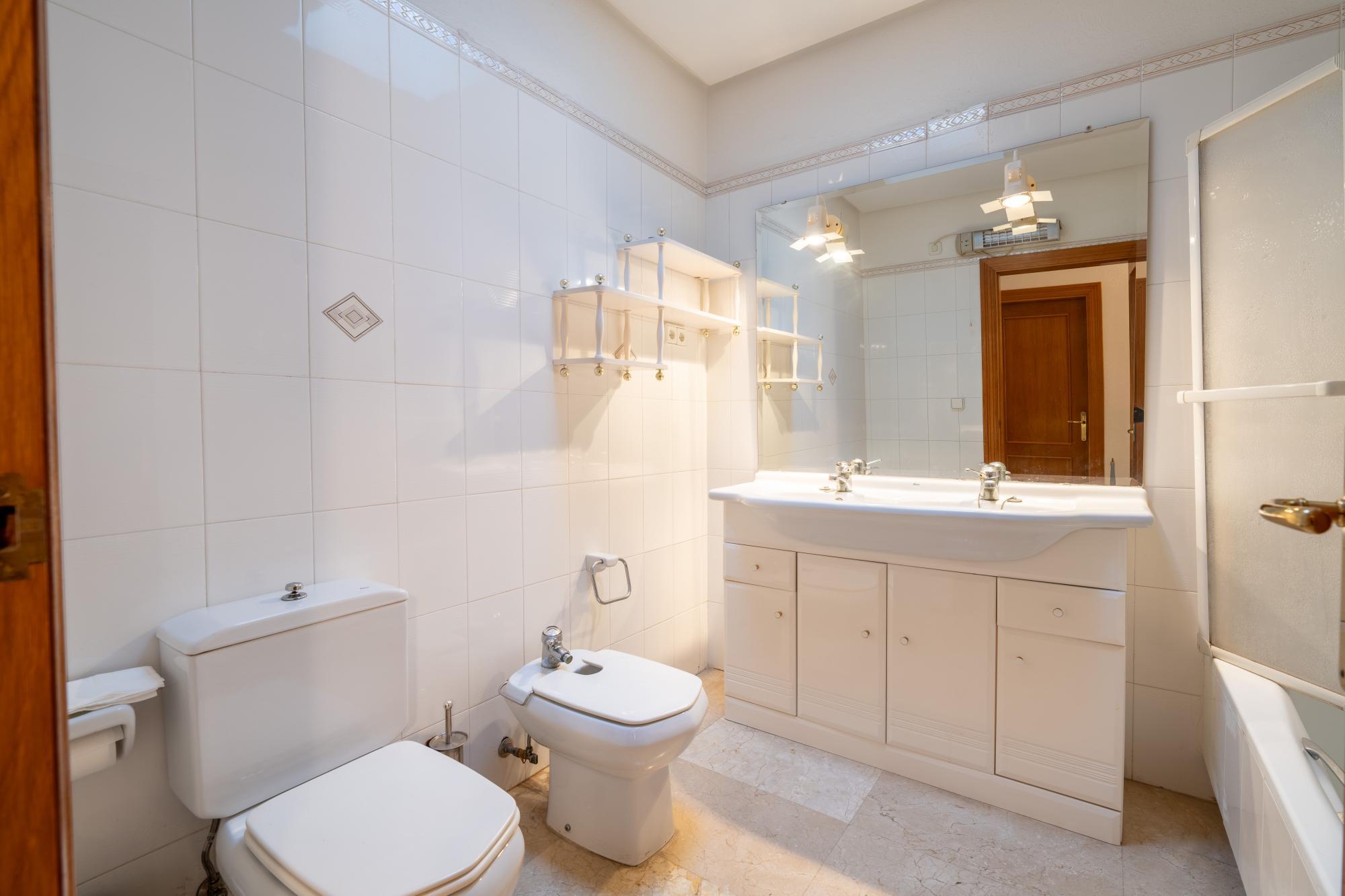 Edificios-Venta-AlmerÃ­a-2016512-Foto-40