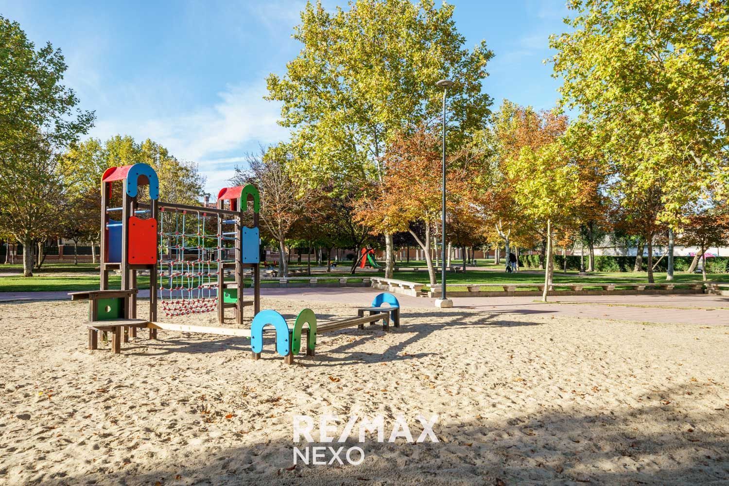 Casas o chalets-Venta-Laguna de Duero-2016775-Foto-65