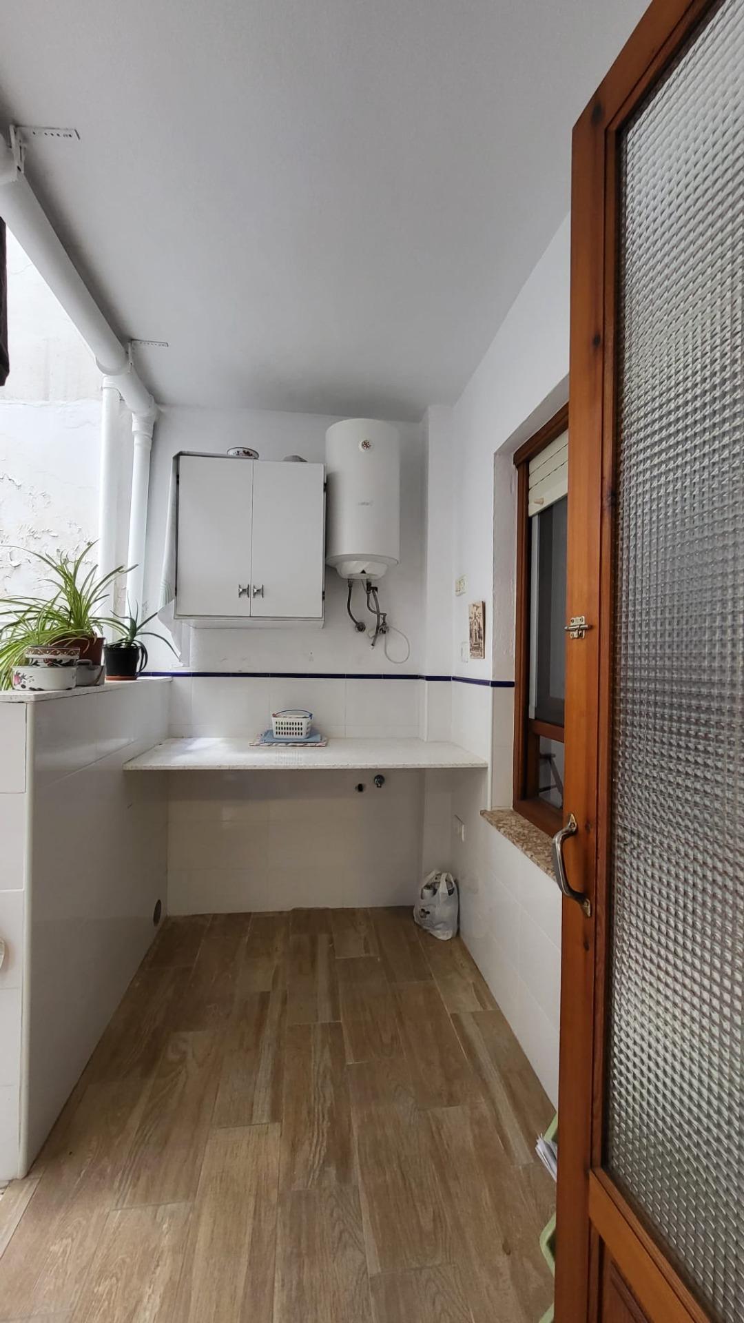 PISO REFORMADO EN CENTRO DE TAVERNES DE LA VALLDIGNA