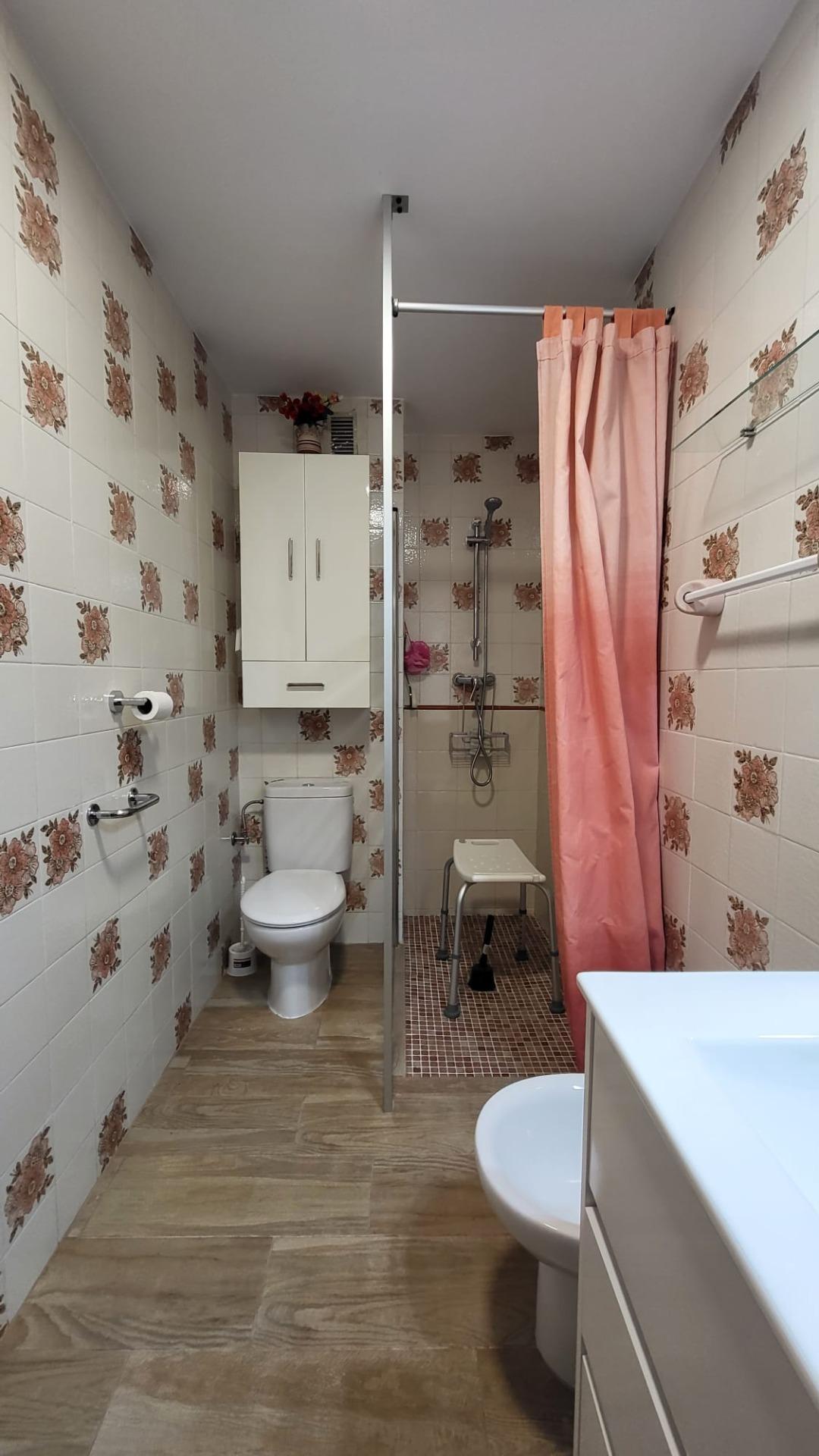 PISO REFORMADO EN CENTRO DE TAVERNES DE LA VALLDIGNA