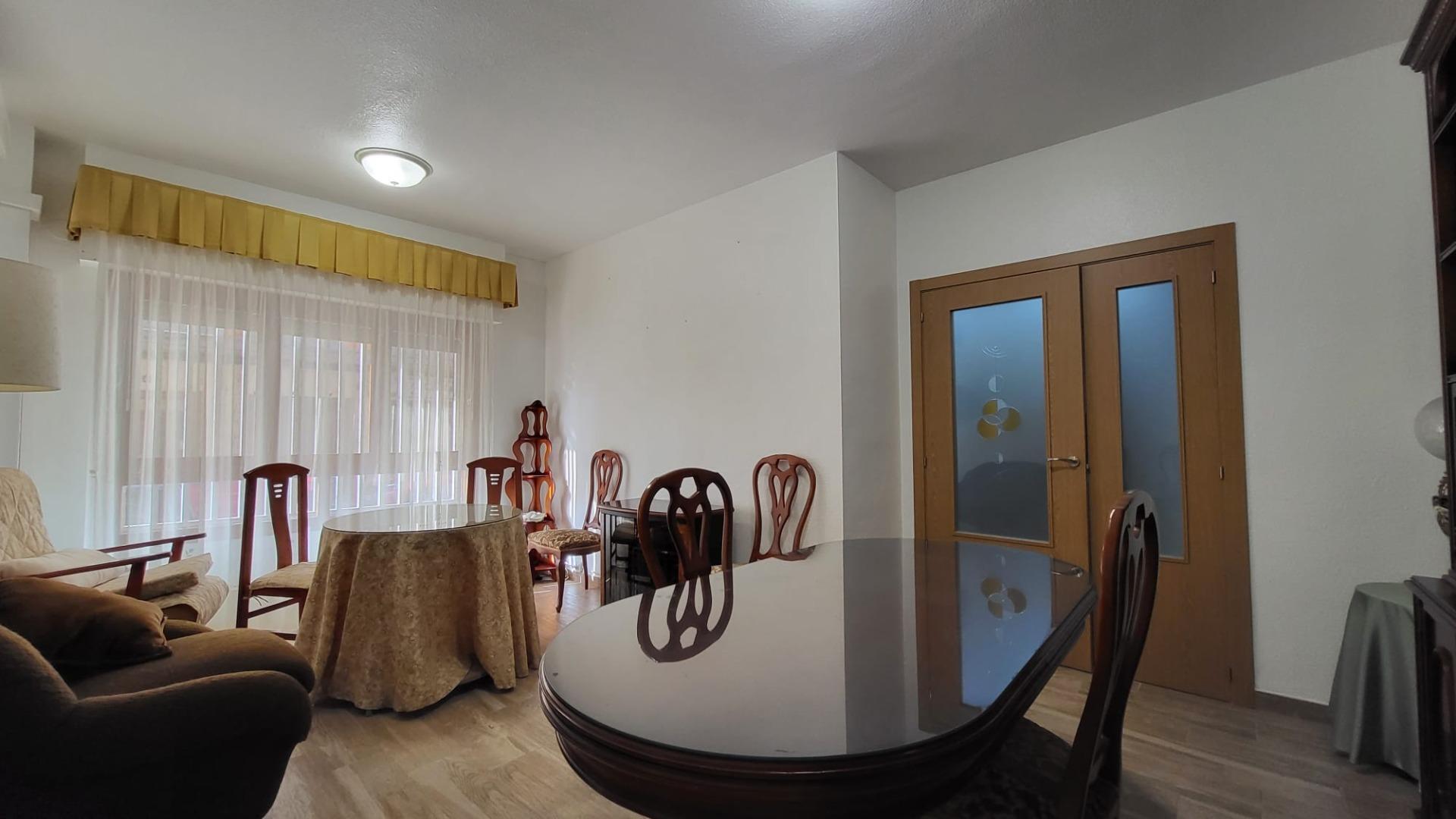 PISO REFORMADO EN CENTRO DE TAVERNES DE LA VALLDIGNA