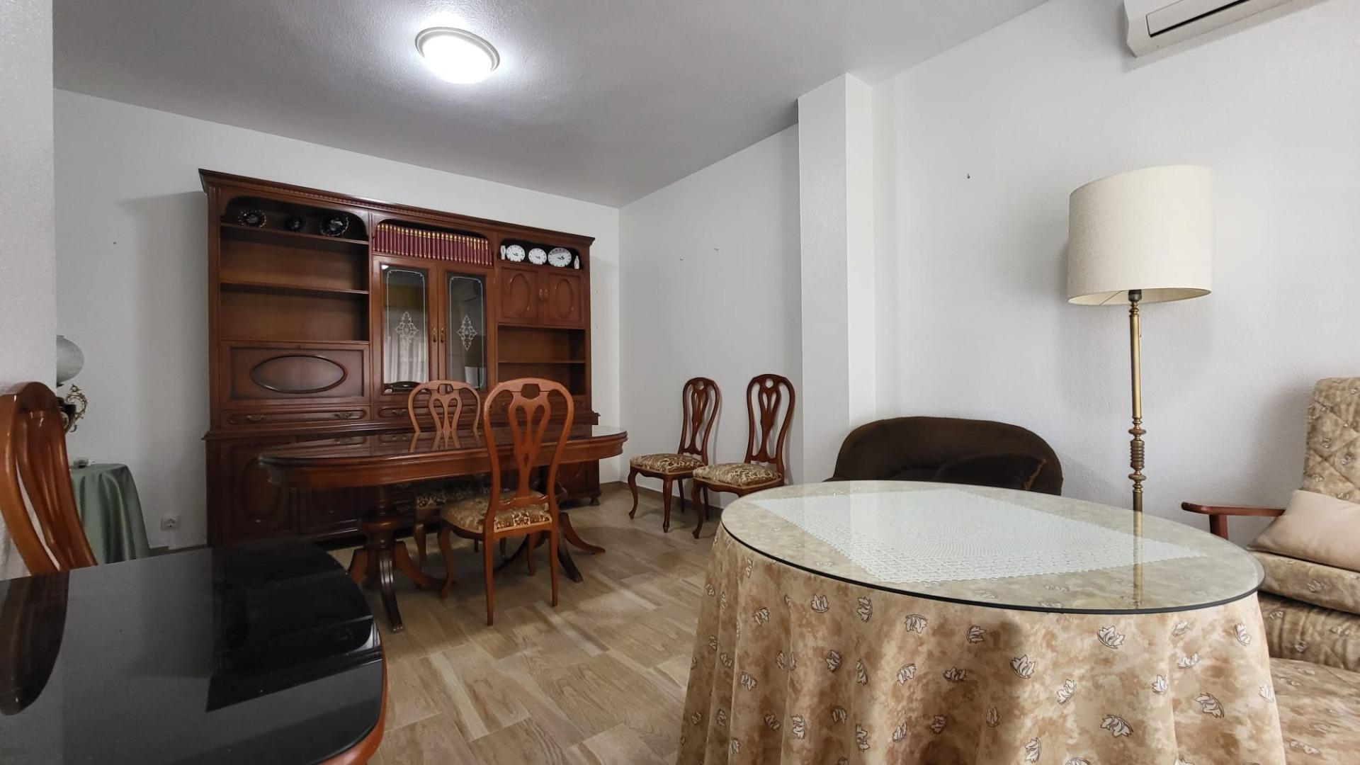 PISO REFORMADO EN CENTRO DE TAVERNES DE LA VALLDIGNA