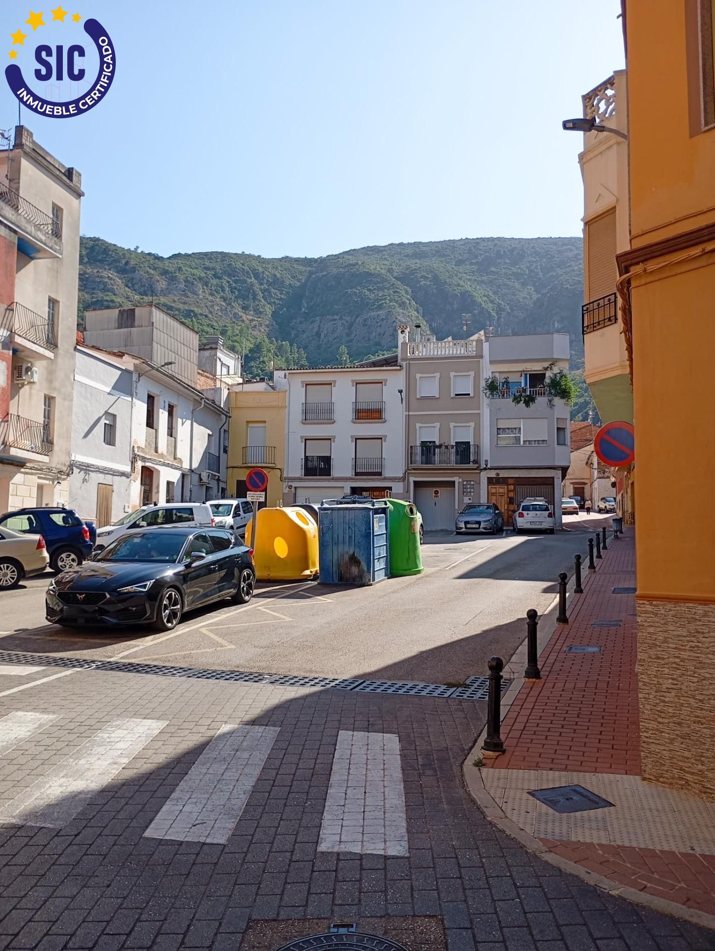 Solar urbano en pleno casco antiguo de Simat de la Valldigna ? Gran oportunidad de construcción