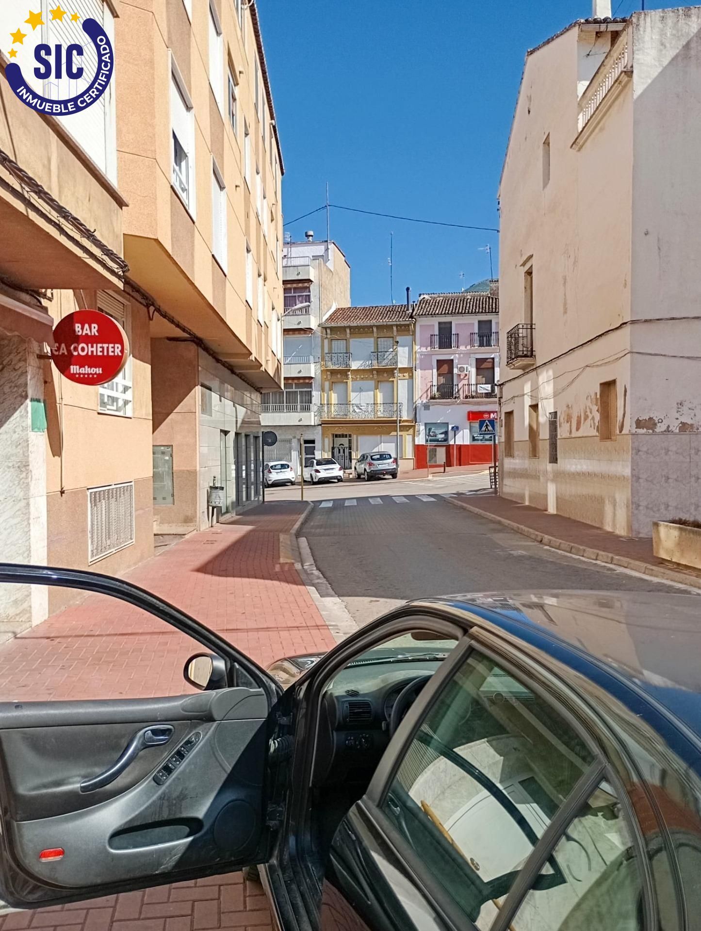Solar urbano en pleno casco antiguo de Simat de la Valldigna ? Gran oportunidad de construcción