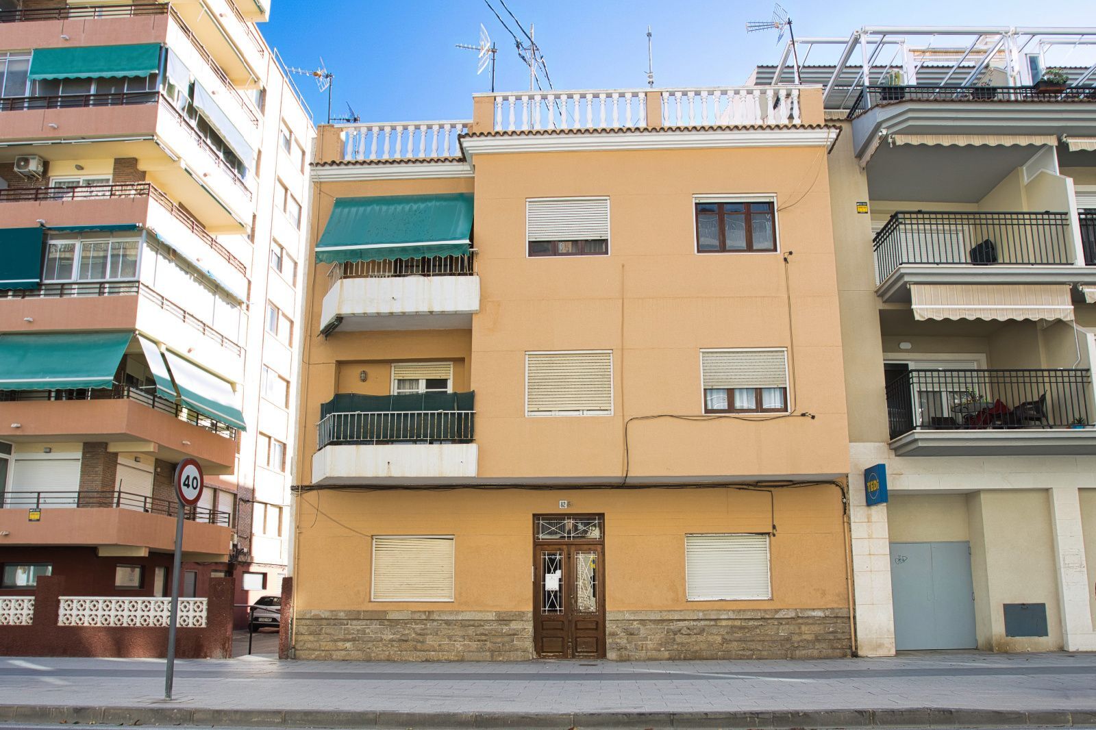Edificios-Venta-Campello el-2016763-Foto-1