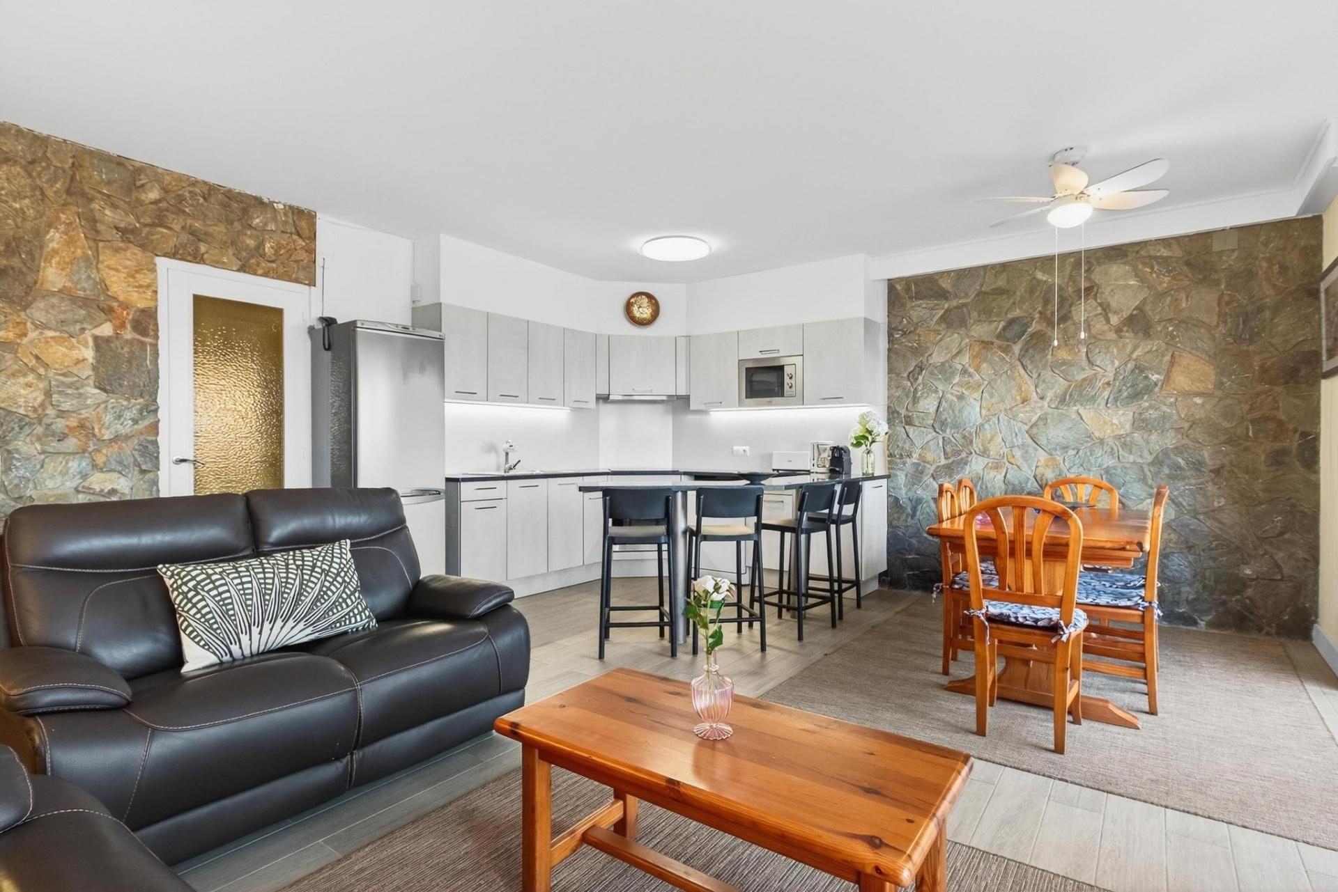 Apartamento en el complejo de lujo en Cap Sa Sal (Begur) con vistas al mar