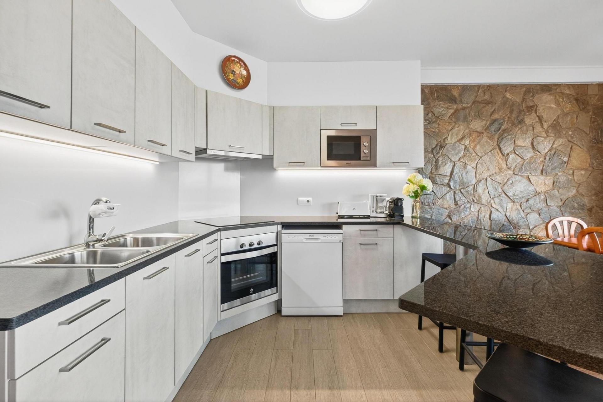 Apartamento en el complejo de lujo en Cap Sa Sal (Begur) con vistas al mar