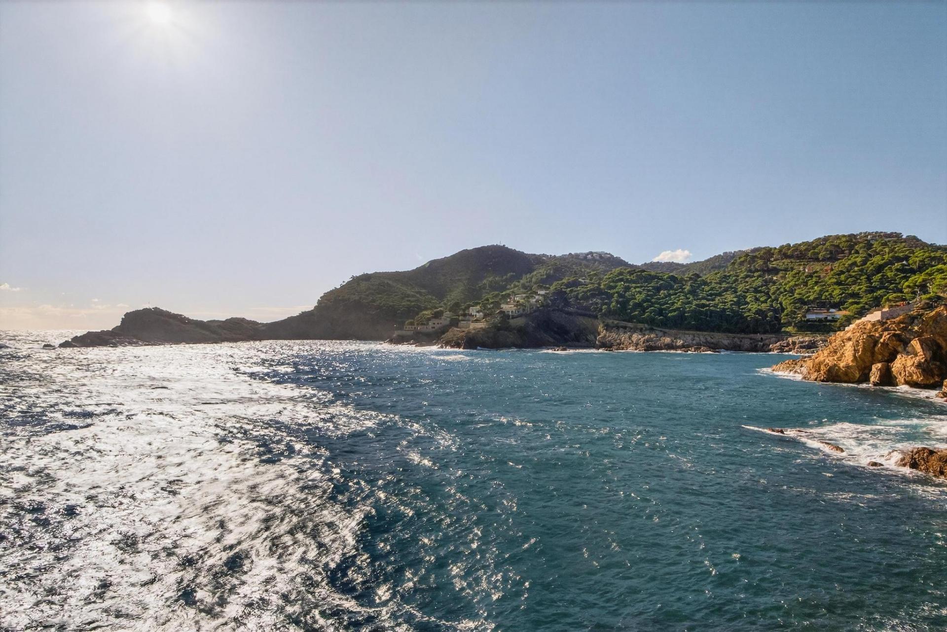 Apartamento en el complejo de lujo en Cap Sa Sal (Begur) con vistas al mar