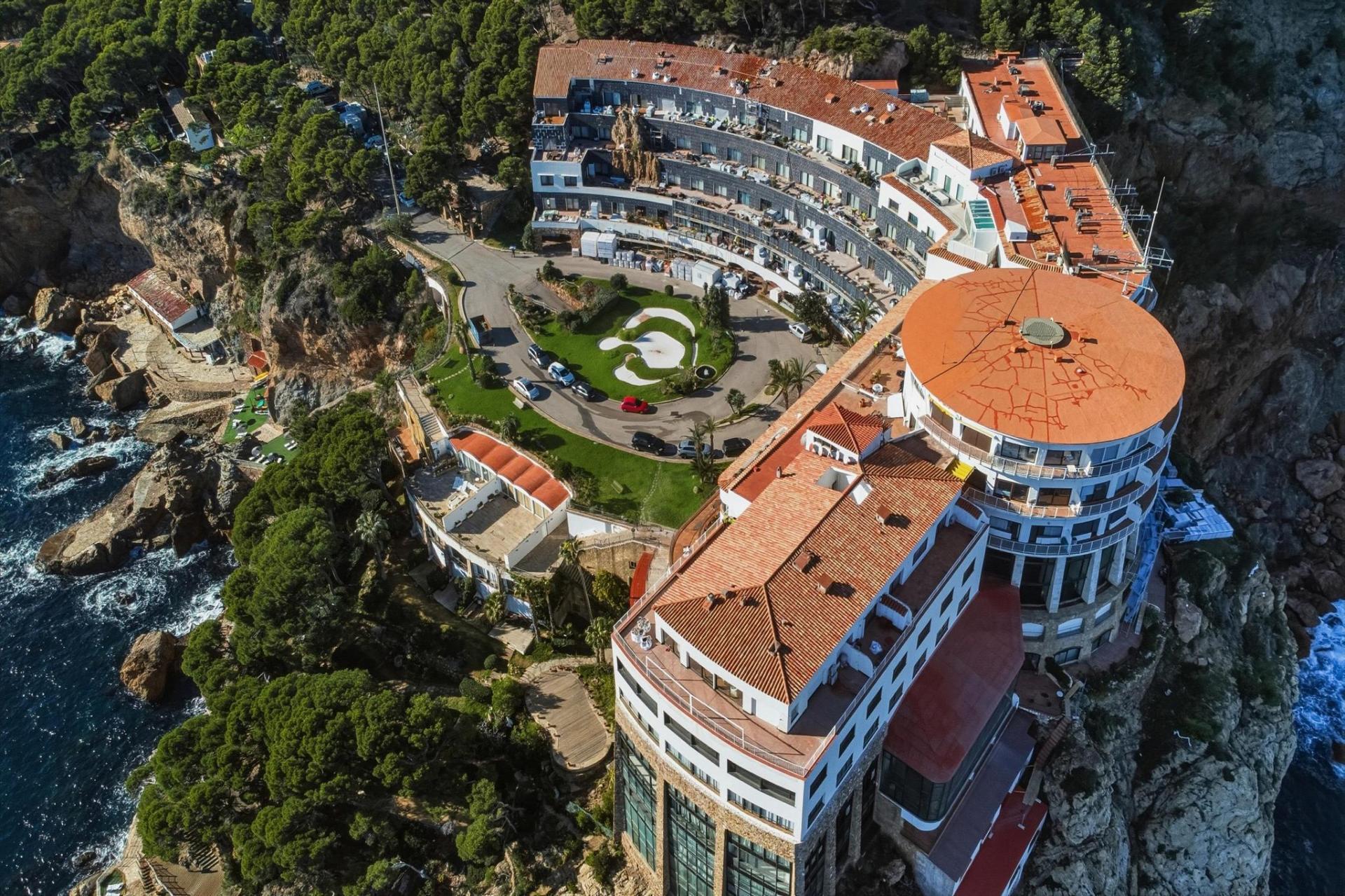 Apartamento en el complejo de lujo en Cap Sa Sal (Begur) con vistas al mar