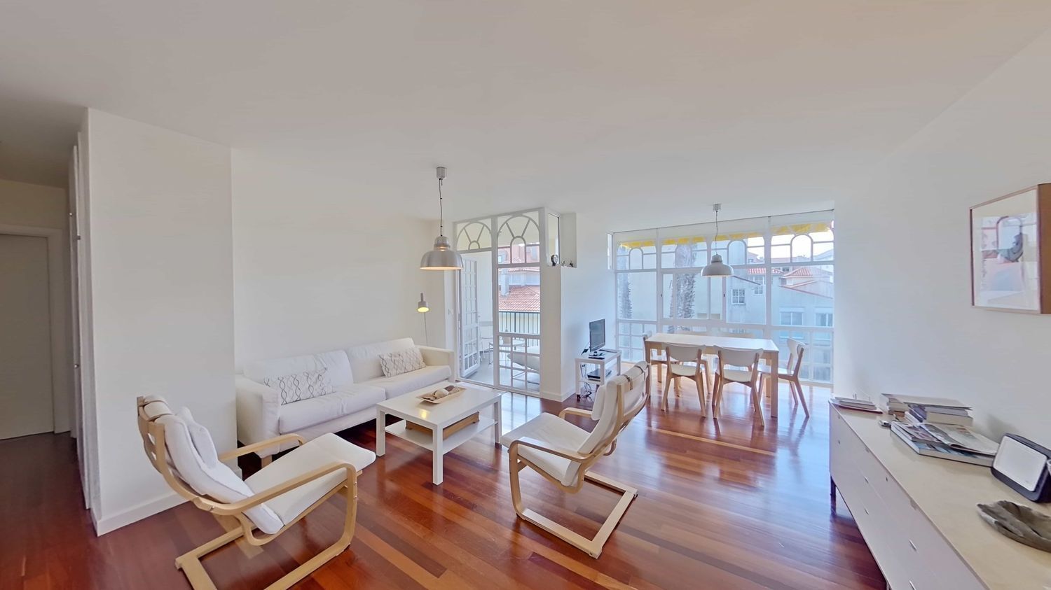 Exclusivo Piso en la Isla de La Toja: Confort y Lujo en la Urbanización Os Rueiros