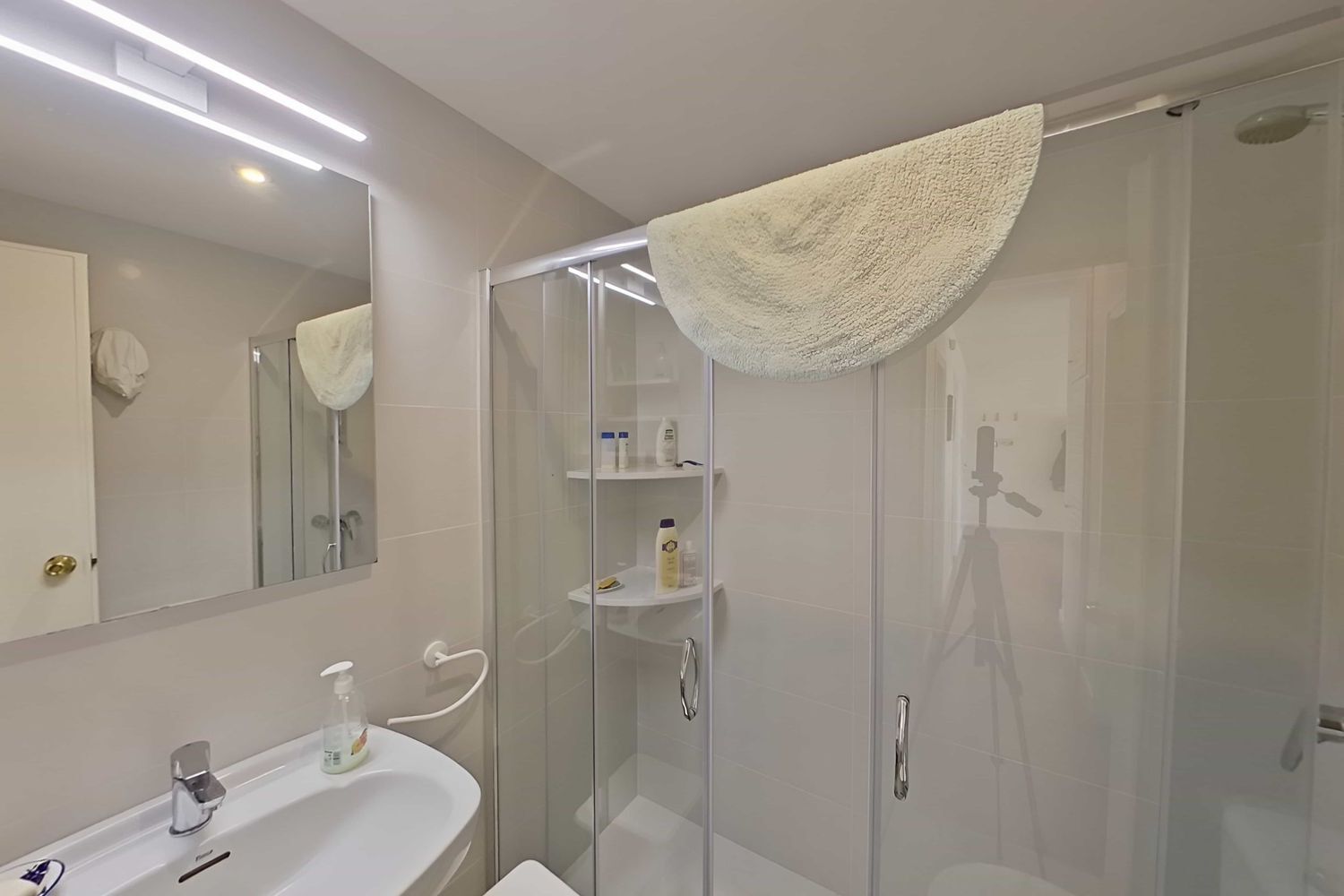 Exclusivo Piso en la Isla de La Toja: Confort y Lujo en la Urbanización Os Rueiros