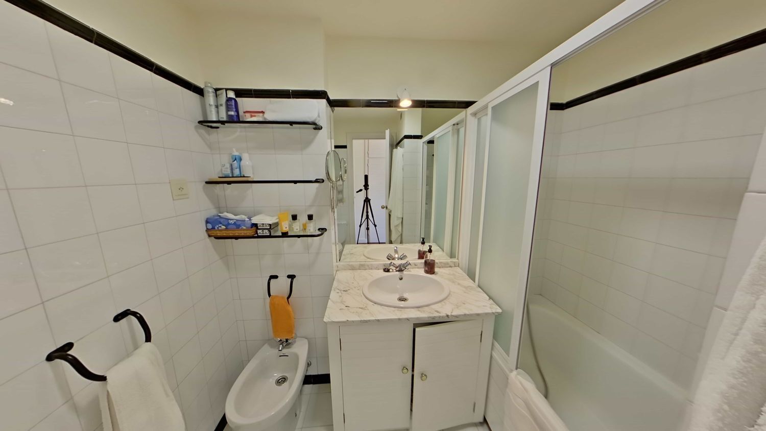 Exclusivo Piso en la Isla de La Toja: Confort y Lujo en la Urbanización Os Rueiros