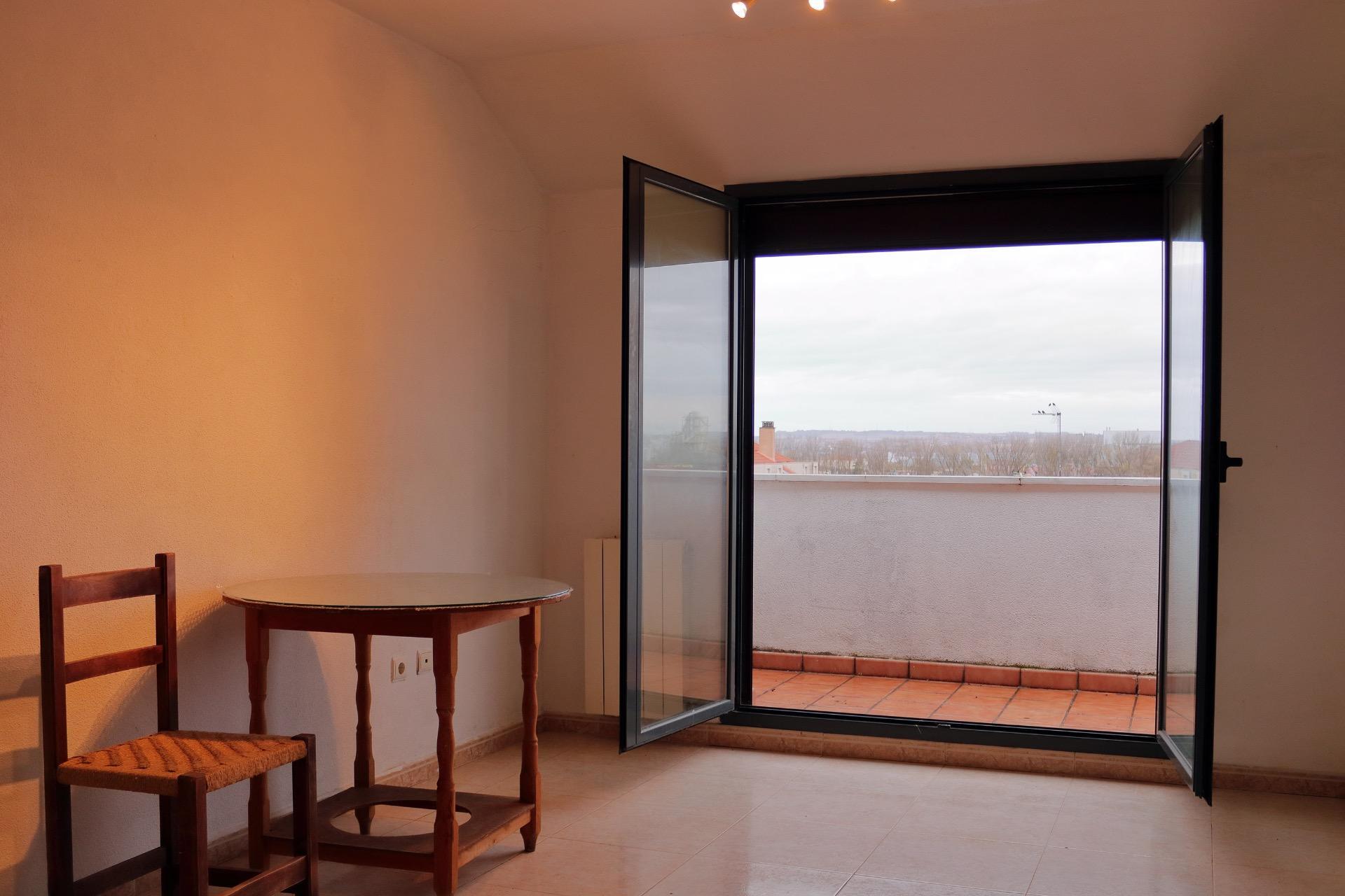 Pisos-Venta-CabezÃ³n de Pisuerga-2019512-Foto-8