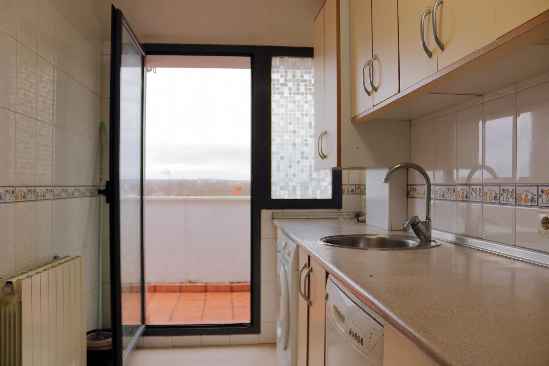 Pisos-Venta-CabezÃ³n de Pisuerga-2019512-Foto-14