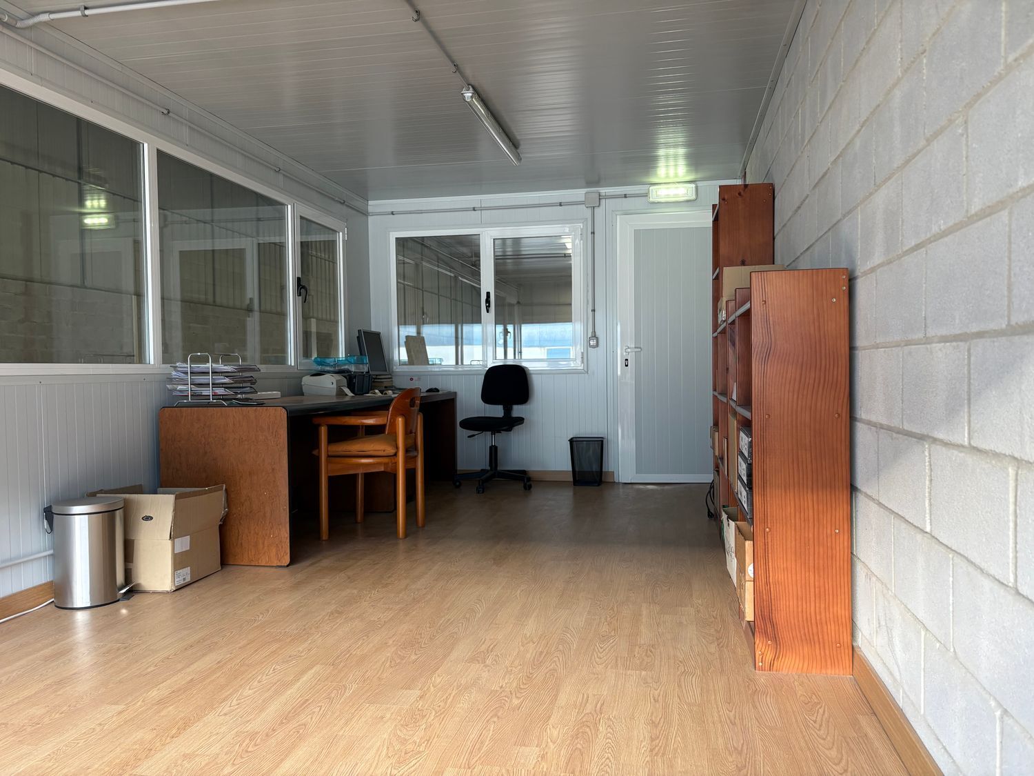 Naves-Venta-Corvera de Asturias-2031366-Foto-4