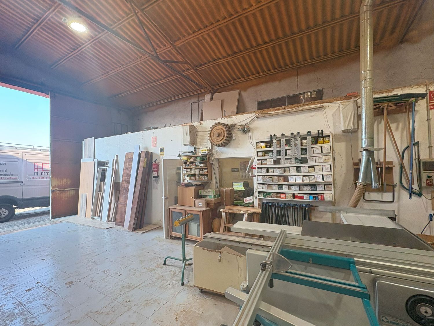 Nave Industrial en alquiler  calle de Gijón, Valladolid  2/15