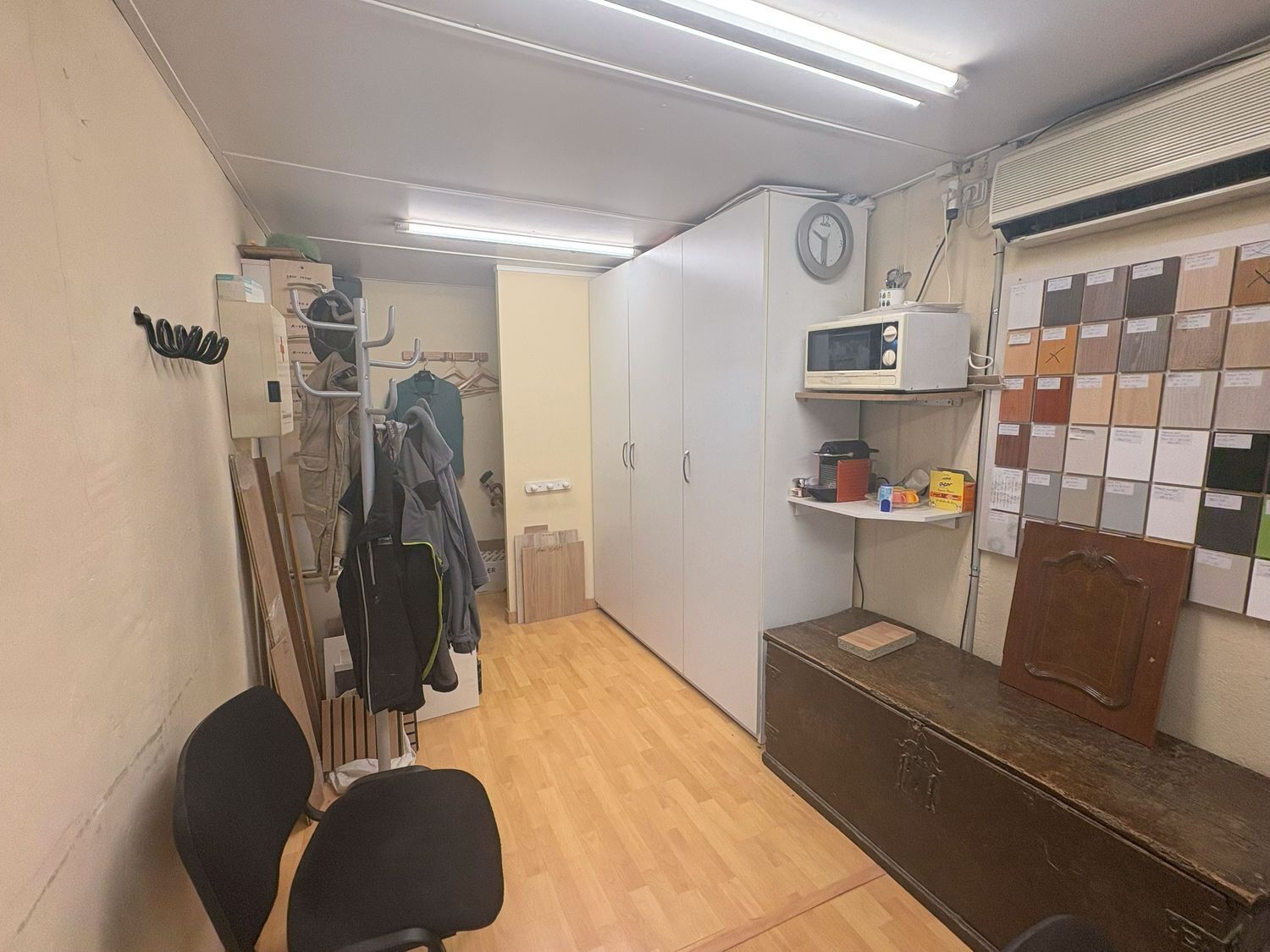 Nave Industrial en alquiler  calle de Gijón, Valladolid  13/15