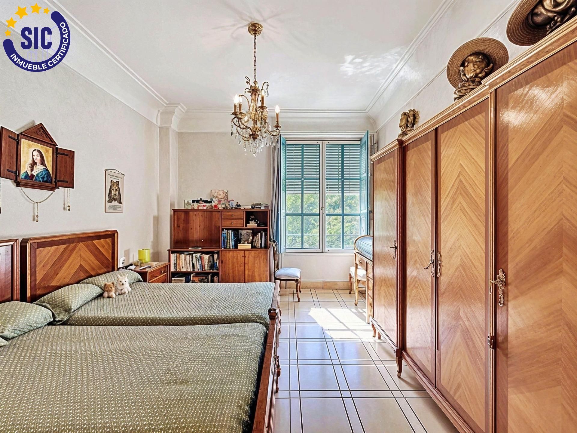 IMPRESIONANTE VIVIENDA EN XÀTIVA: 214 m² de Luz, Carácter y Vistas Panorámicas Únicas.