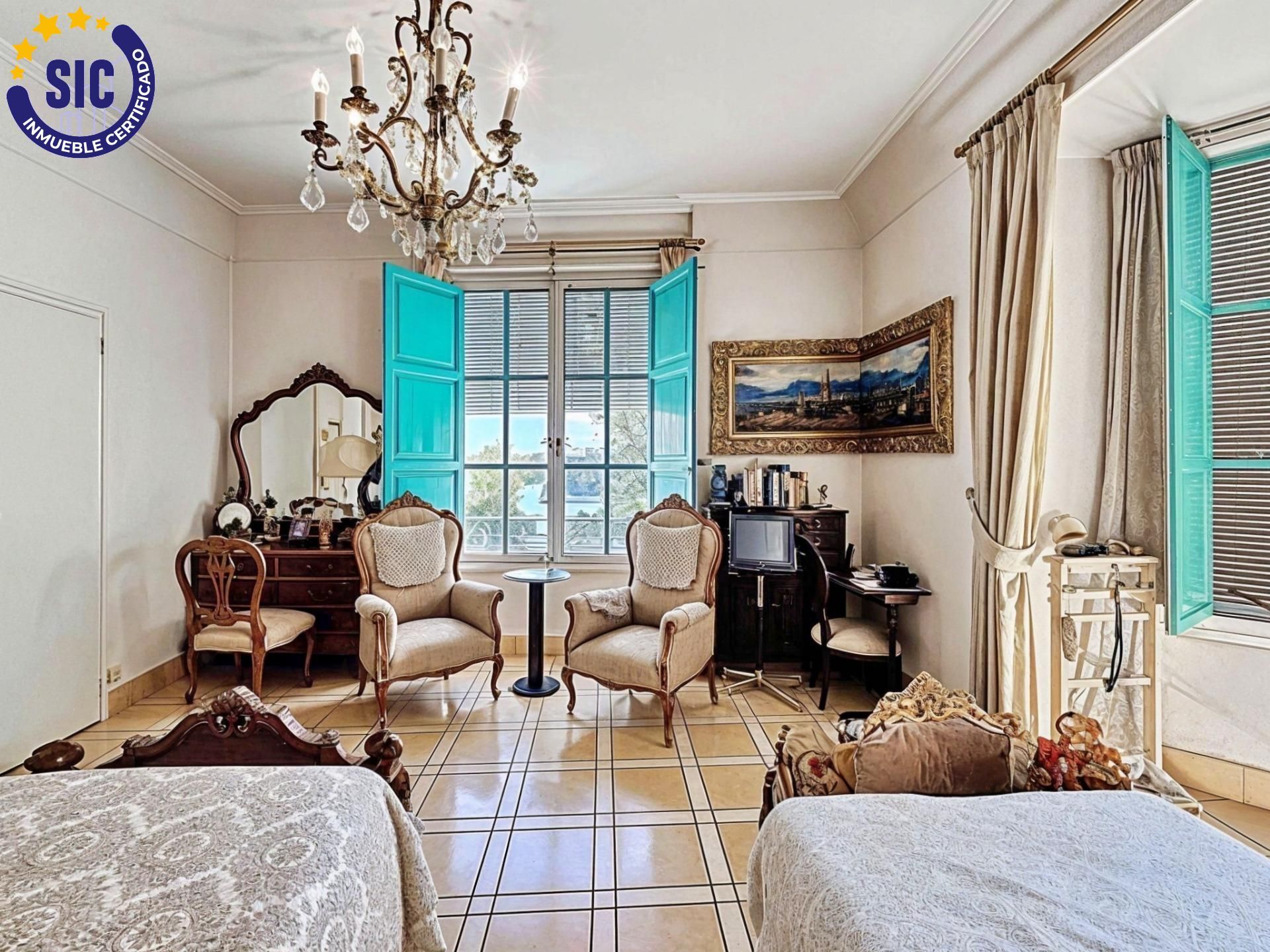 IMPRESIONANTE VIVIENDA EN XÀTIVA: 214 m² de Luz, Carácter y Vistas Panorámicas Únicas.