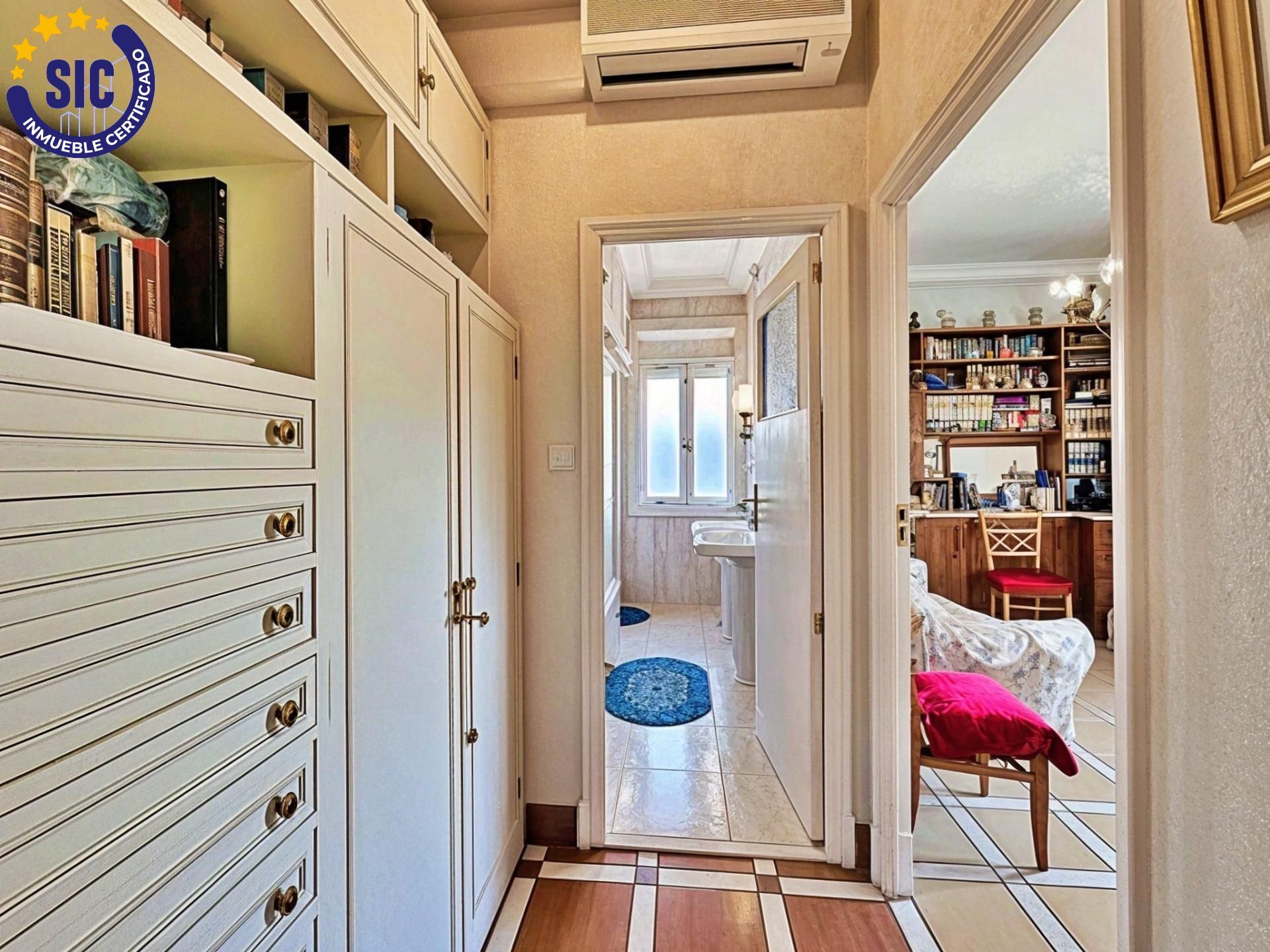 IMPRESIONANTE VIVIENDA EN XÀTIVA: 214 m² de Luz, Carácter y Vistas Panorámicas Únicas.