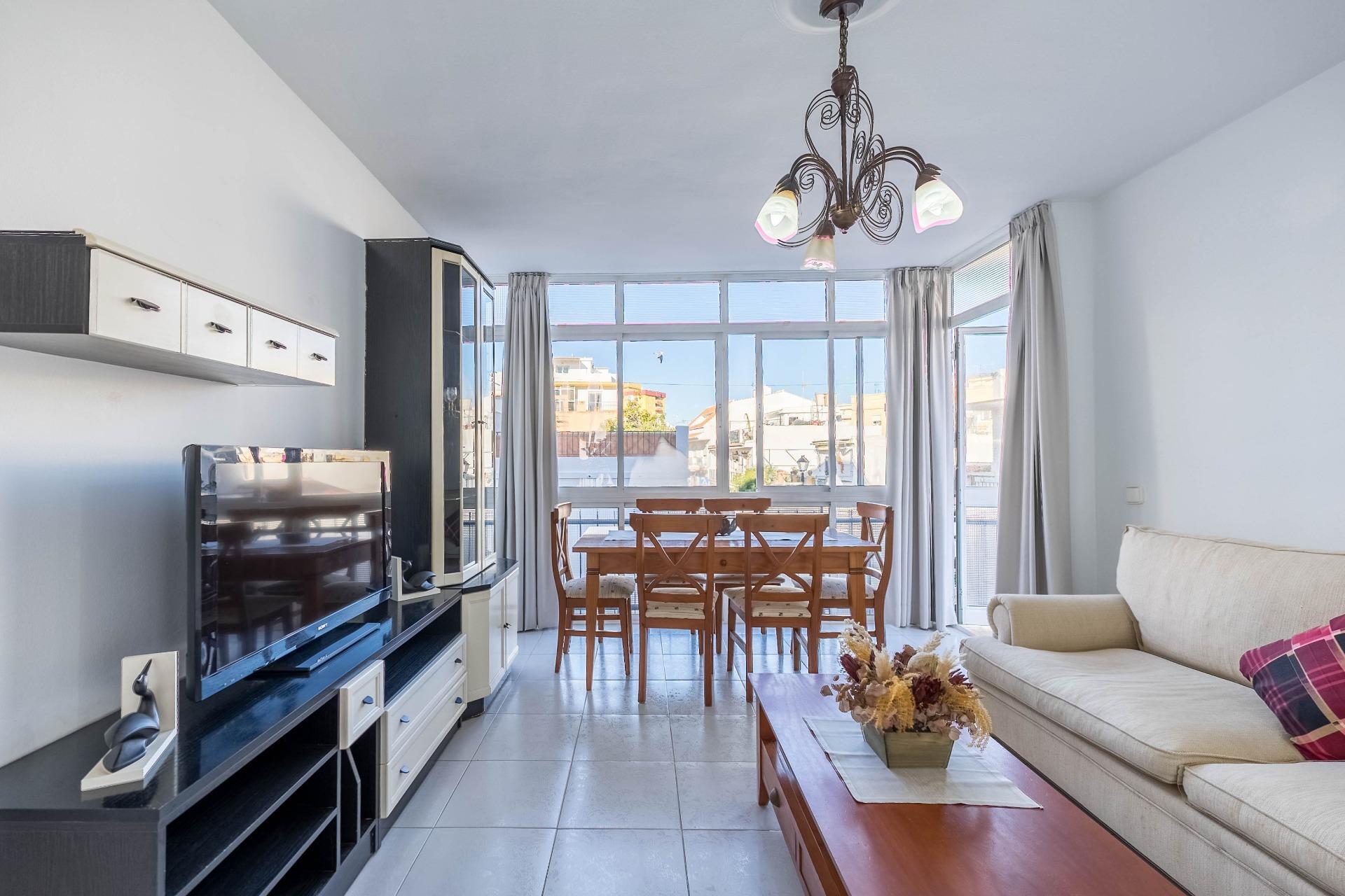 Amplio Piso  en el Corazón de Fuengirola