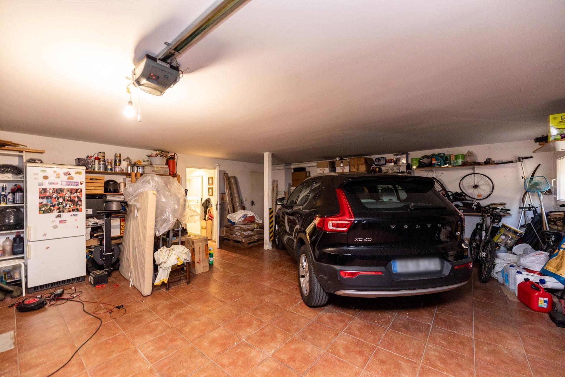 EXCLUSIVA VILLA EN LA BERZOSA