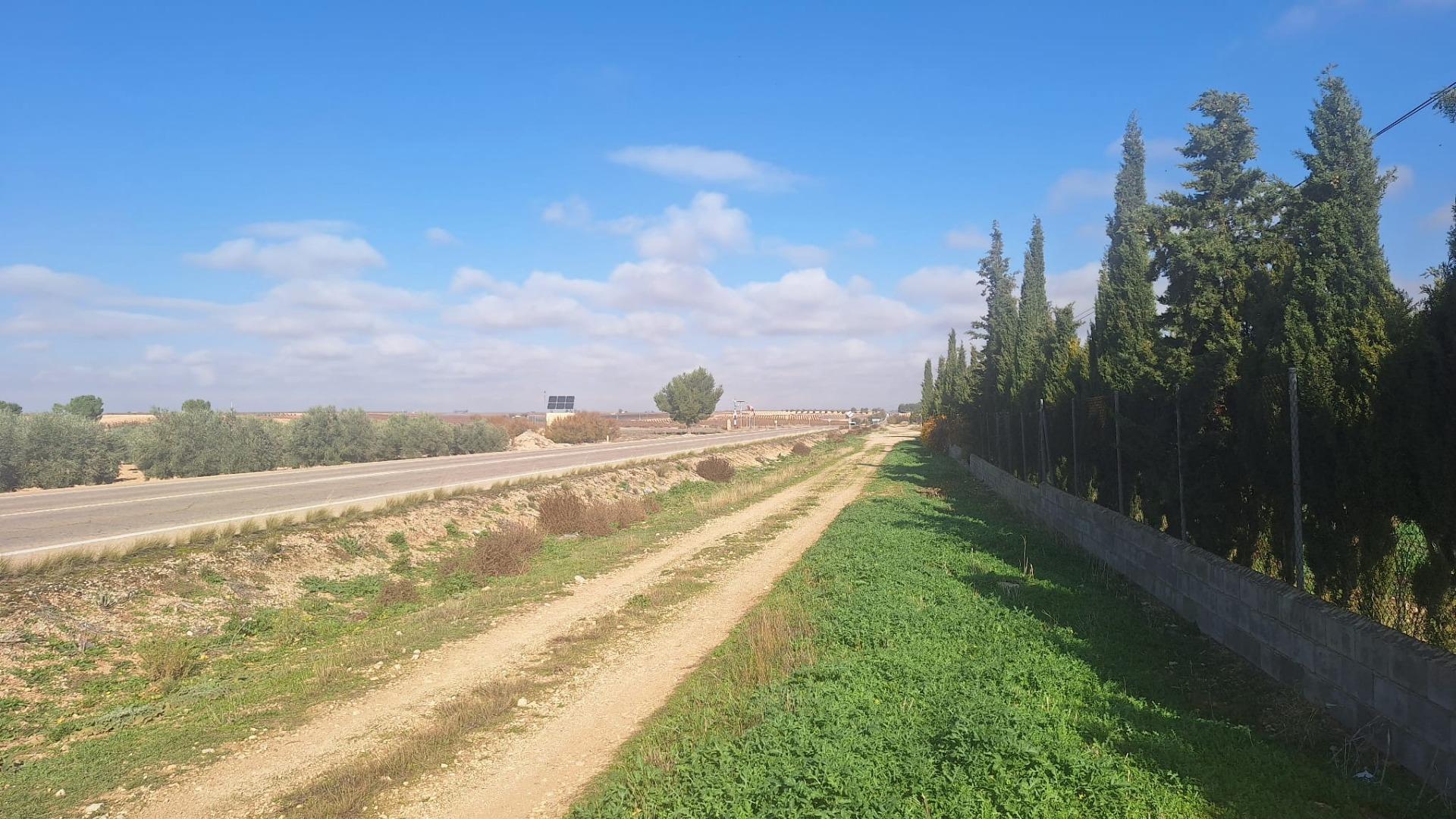 Gran Oportunidad de Inversión: Granja Activa en Pleno Funcionamiento ? Quintanar de la Orden (Toledo)