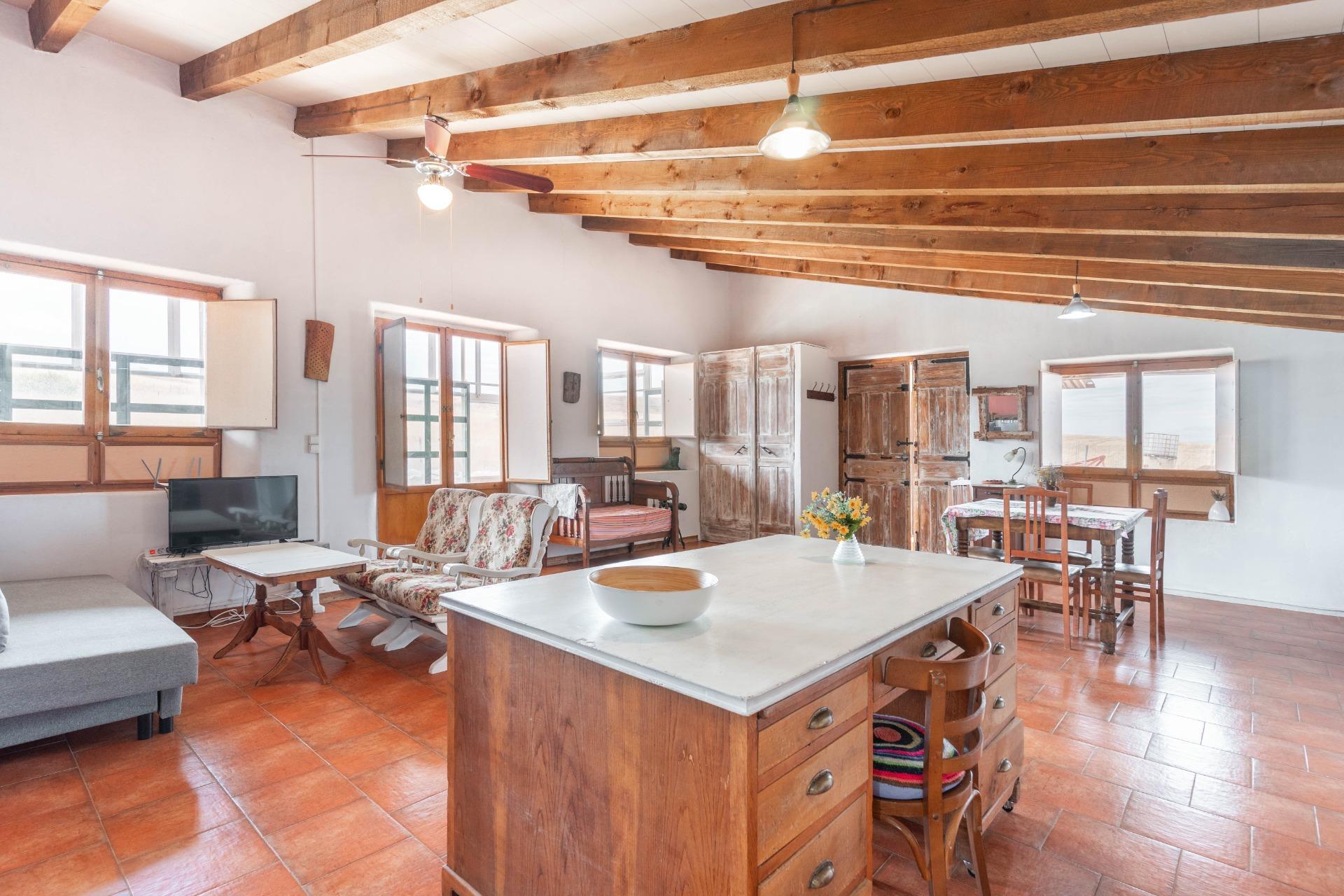 Remanso de paz en Valencia de Don Juan, con jardín y casa de invitados