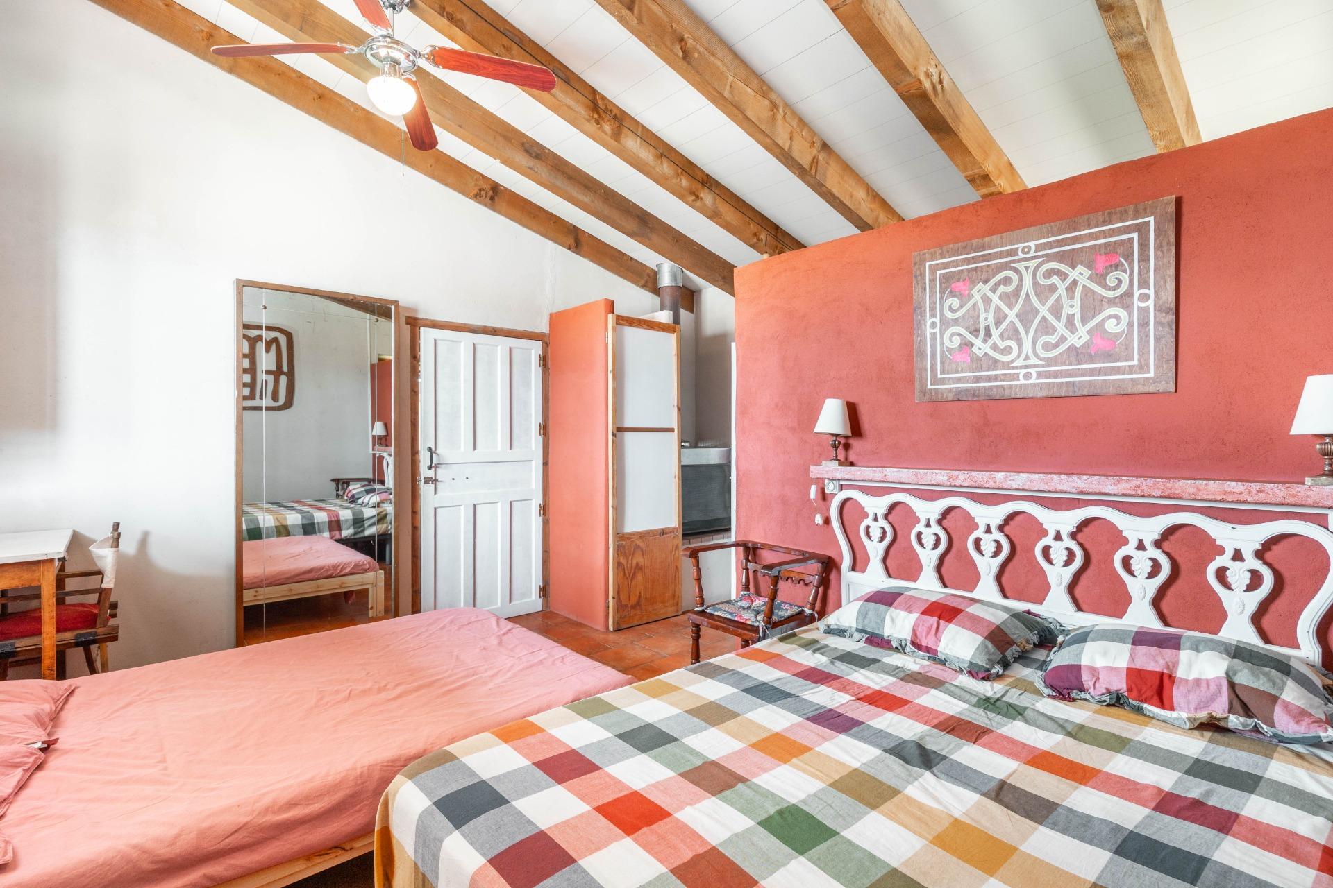 Remanso de paz en Valencia de Don Juan, con jardín y casa de invitados