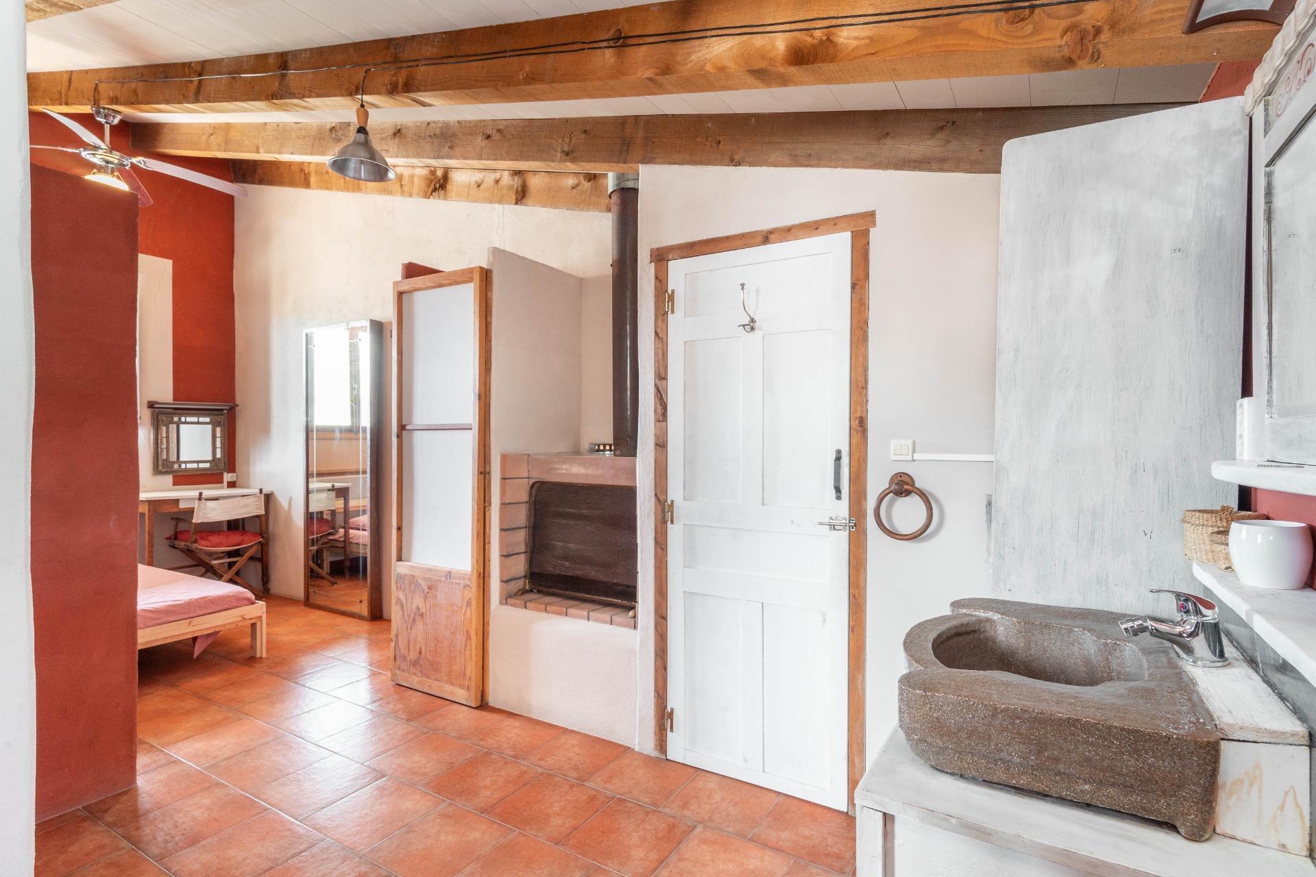 Remanso de paz en Valencia de Don Juan, con jardín y casa de invitados