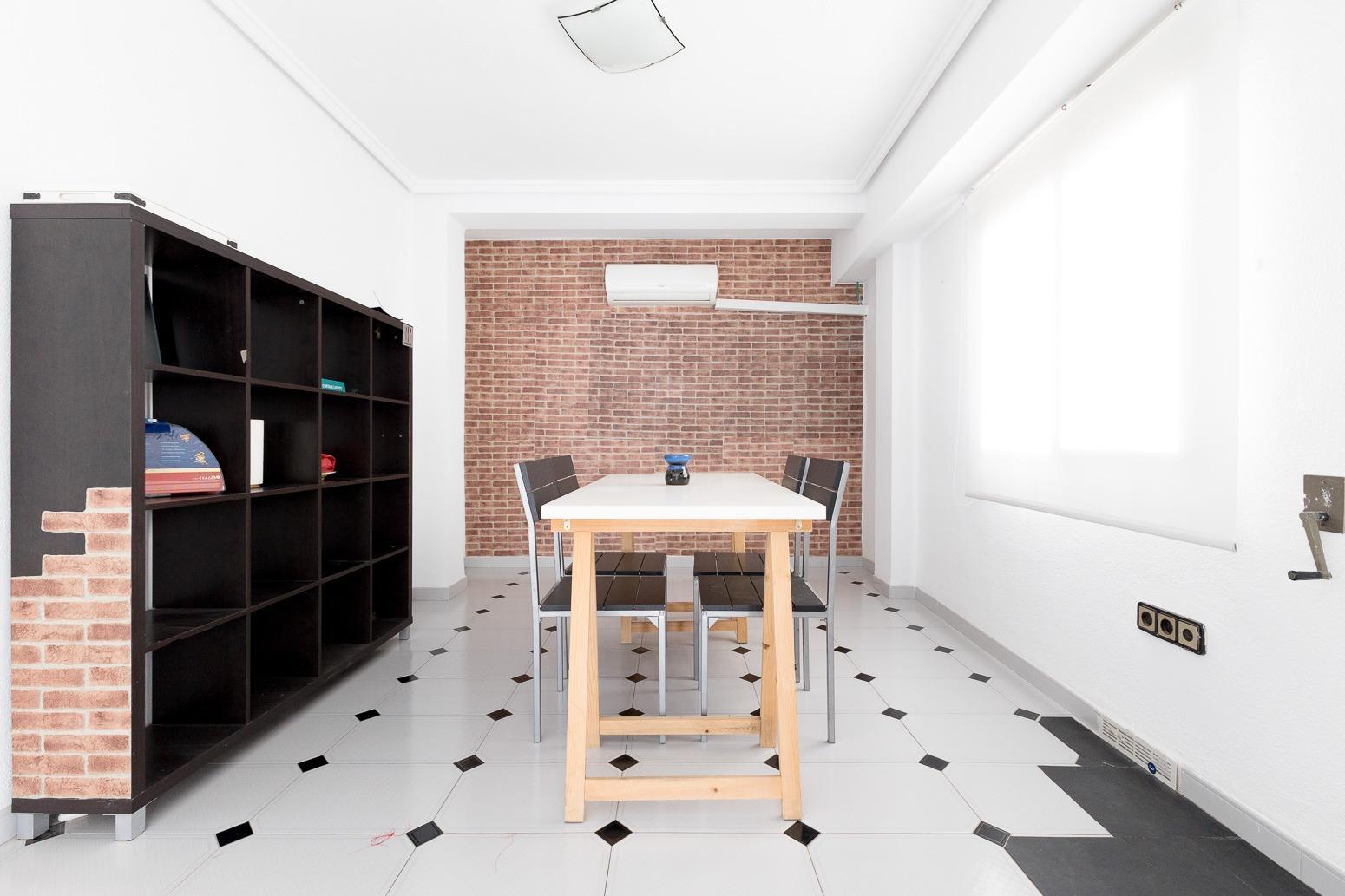 Pisos en Valencia, Pinedo